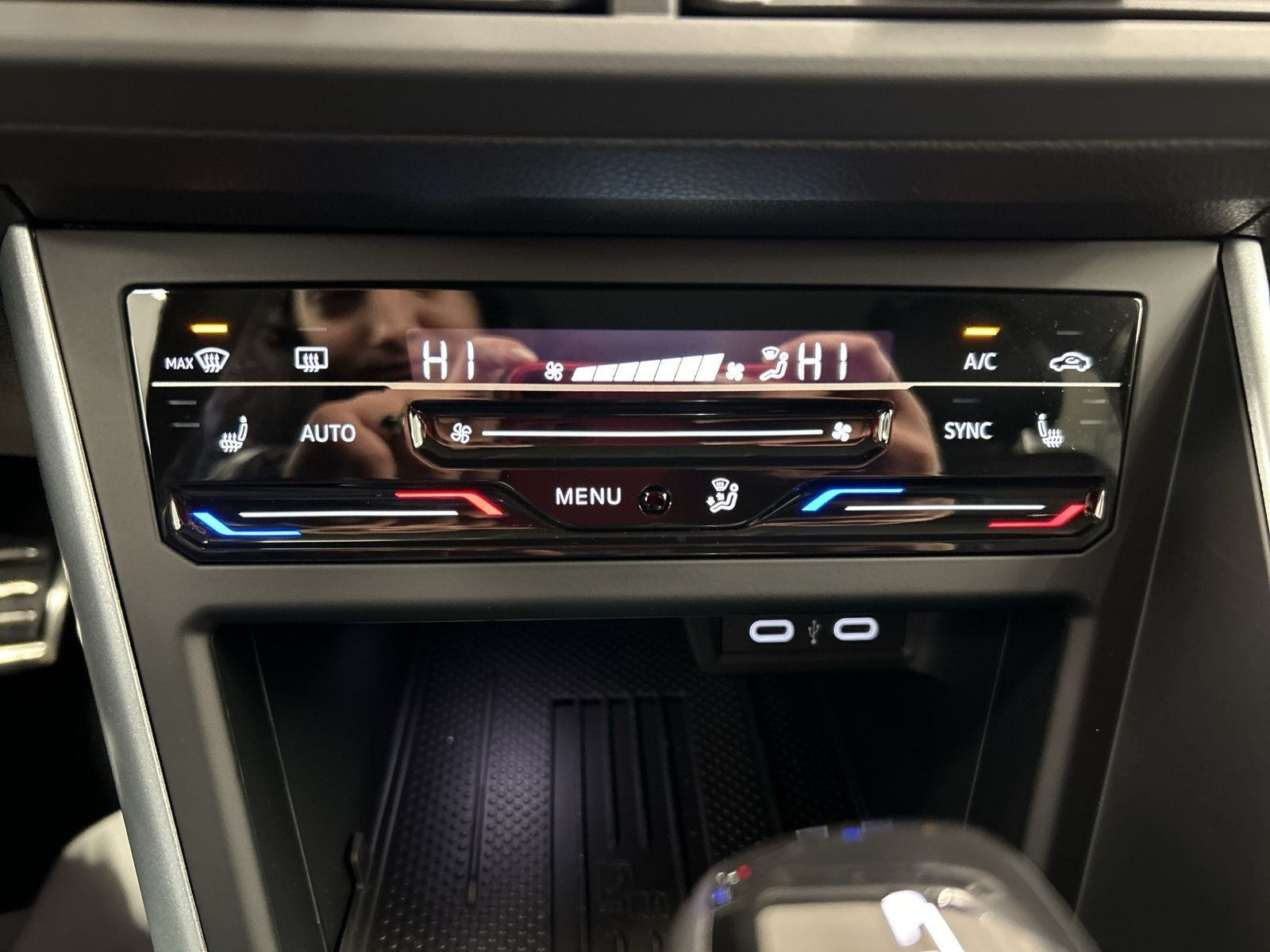 Volkswagen - Polo_19