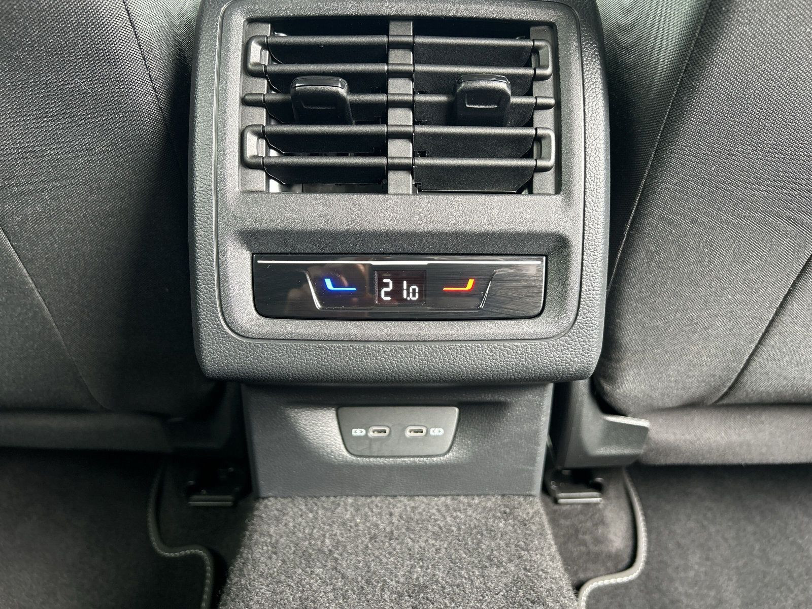 Volkswagen - Golf_26 Volkswagen - Golf_26