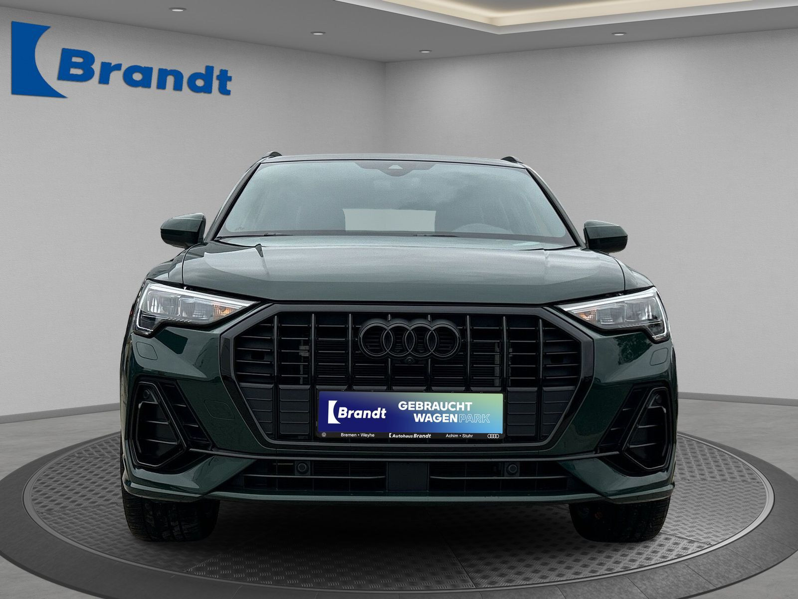 Audi - Q3_4