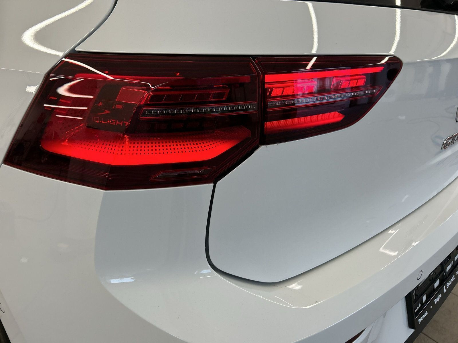 Volkswagen - Golf GTI_26