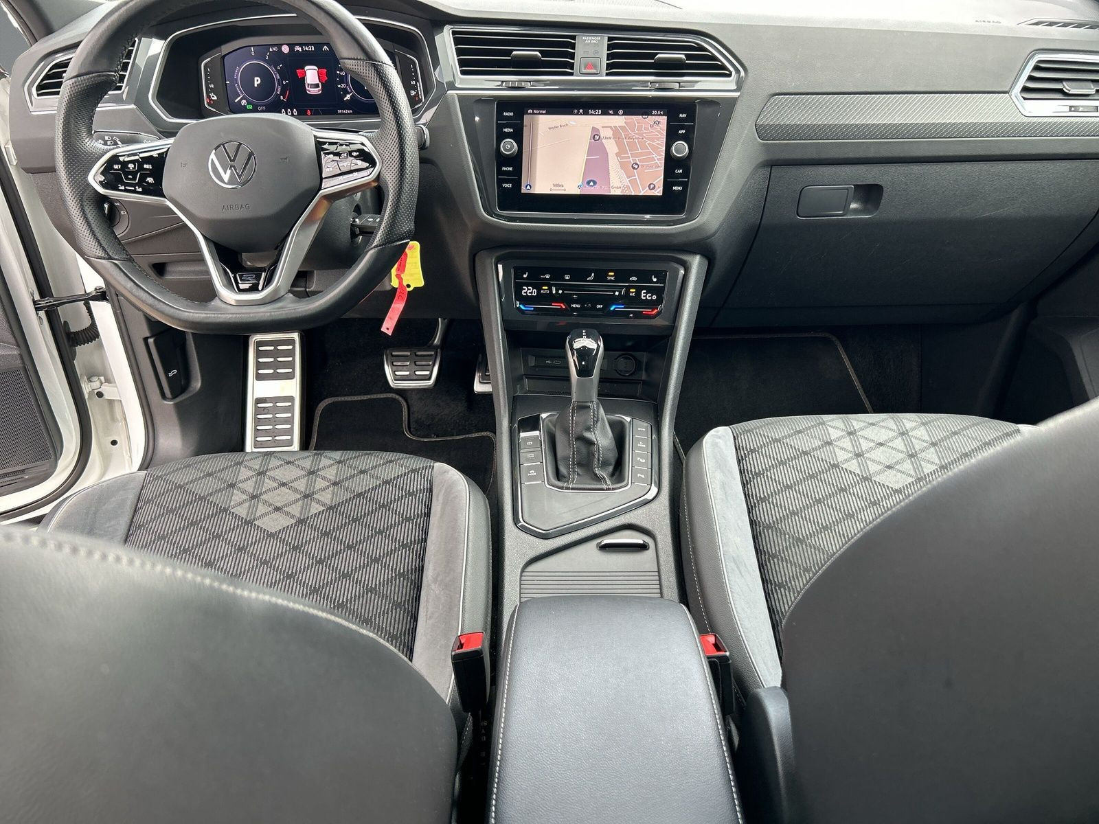 Volkswagen - Tiguan_9