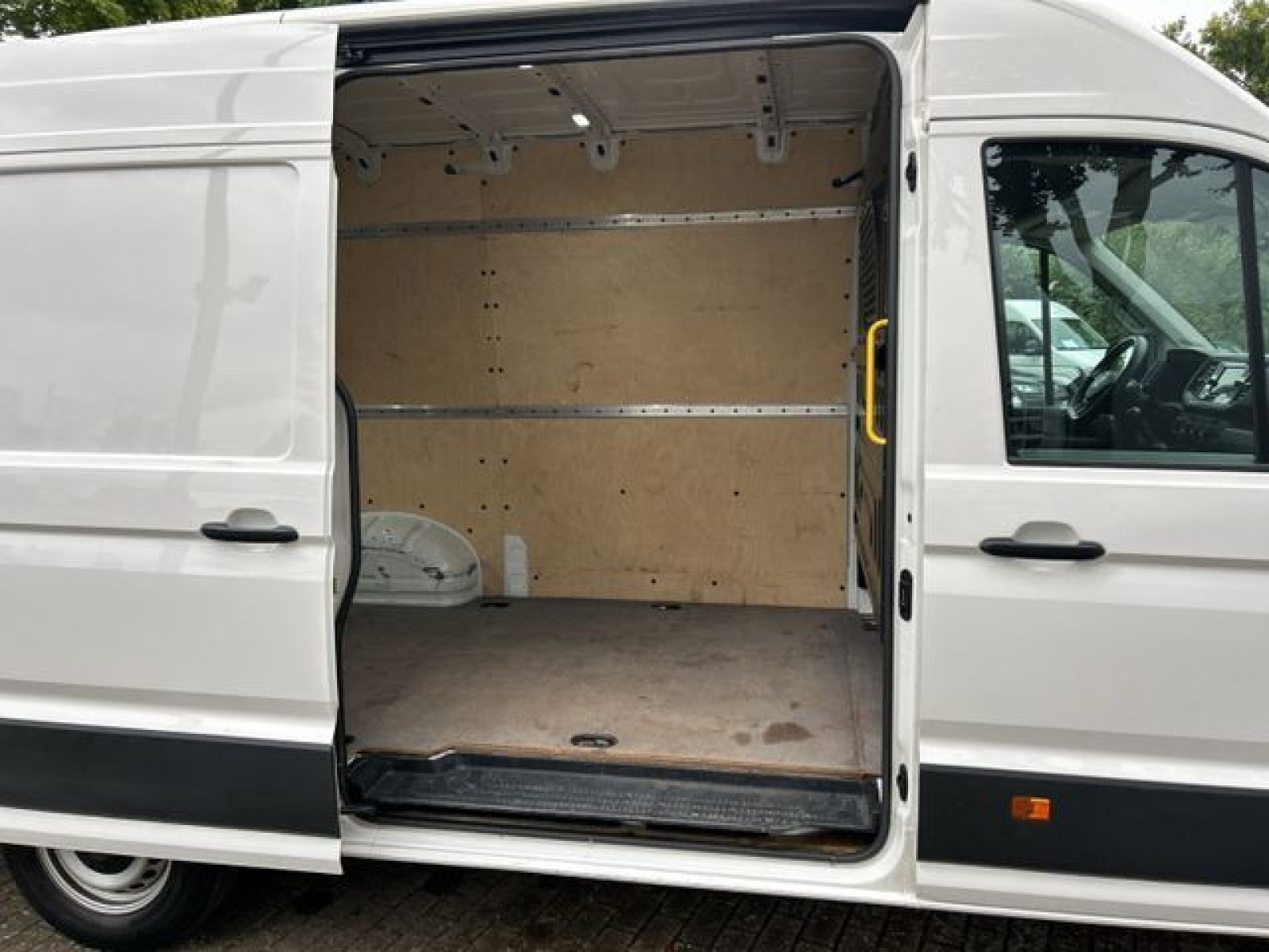 Volkswagen - Crafter_10