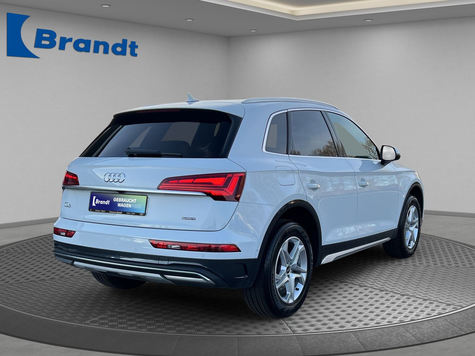 Audi - Q5_3