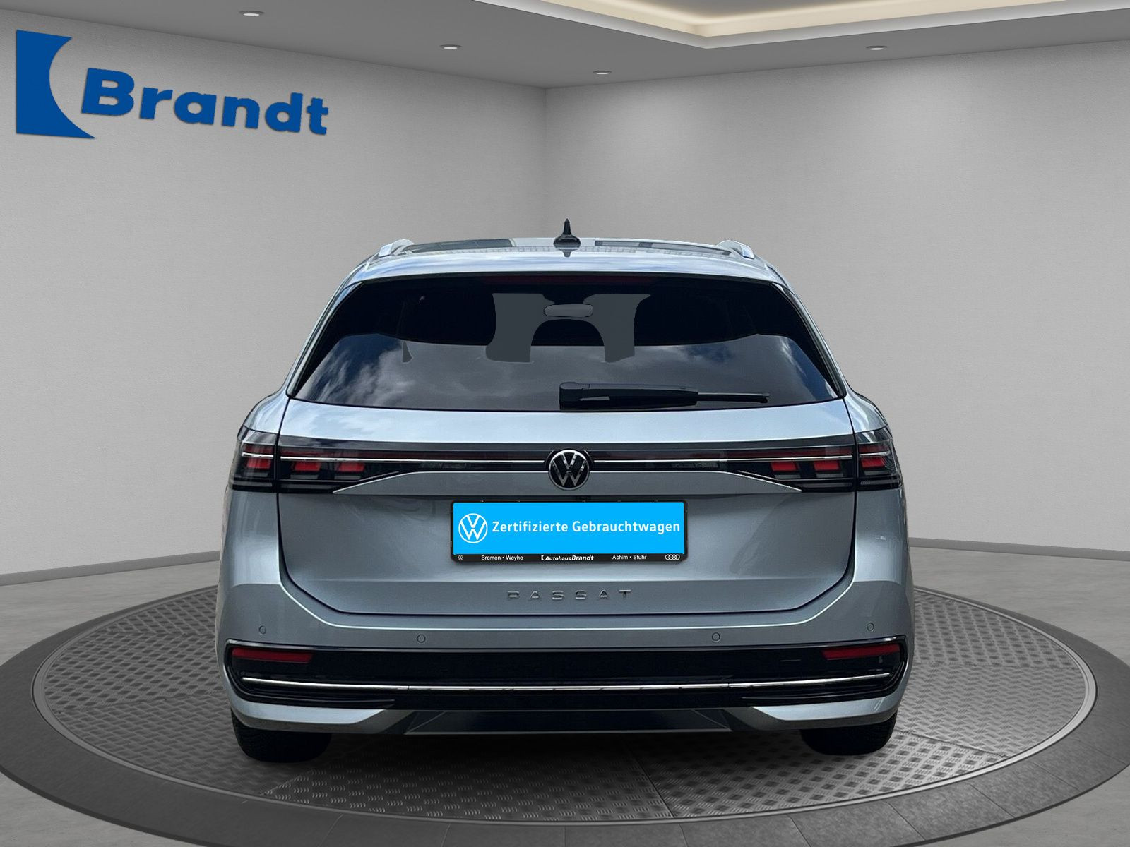 Volkswagen - Passat Variant_6