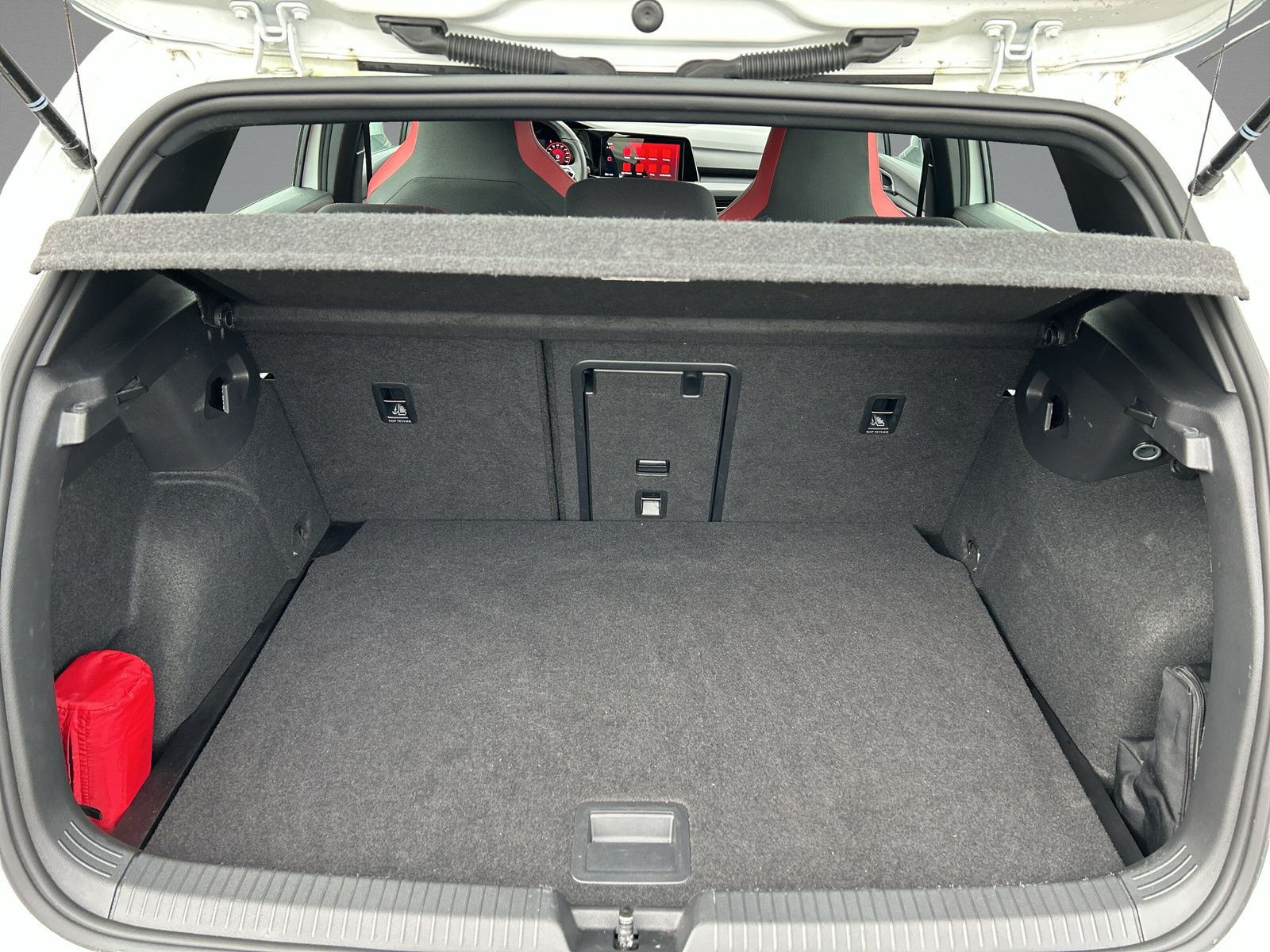 Volkswagen - Golf GTI_9