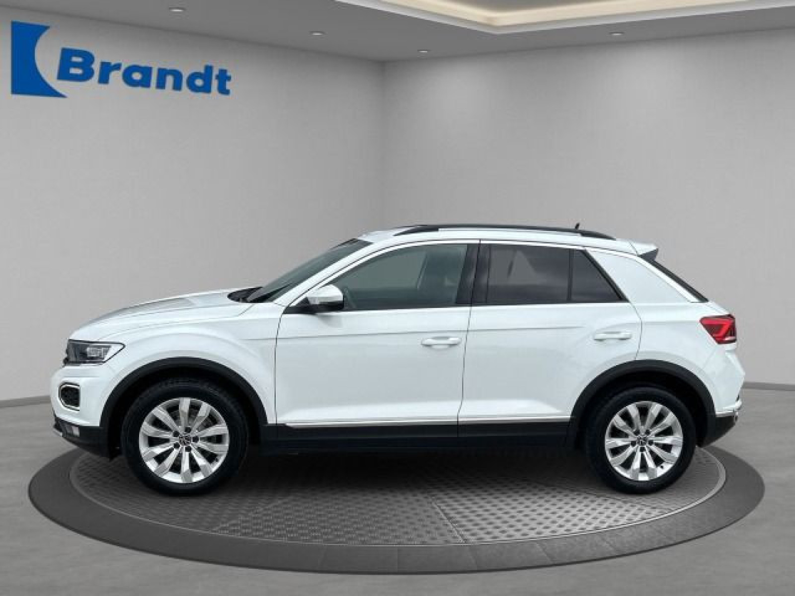 Volkswagen - T-Roc_3