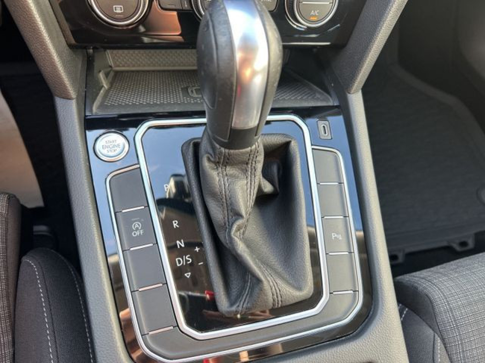 Volkswagen - Passat Variant_15