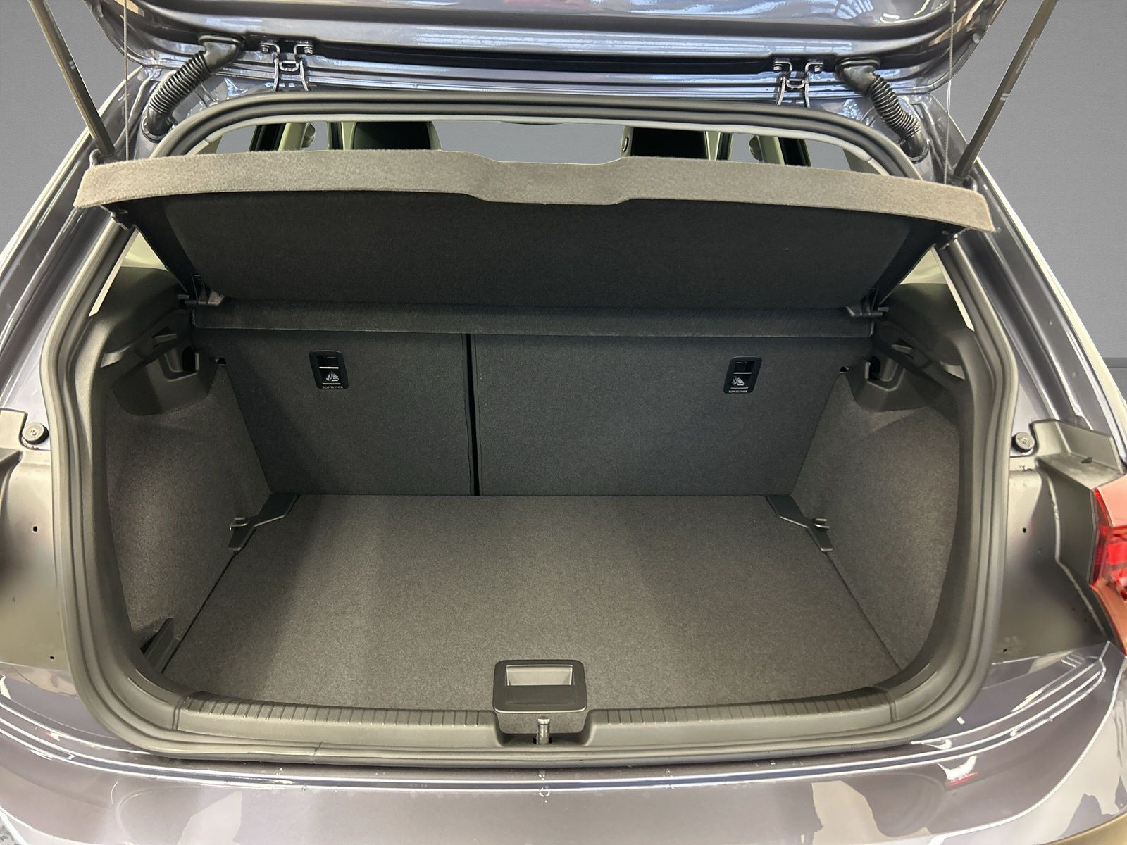Volkswagen - Polo_10