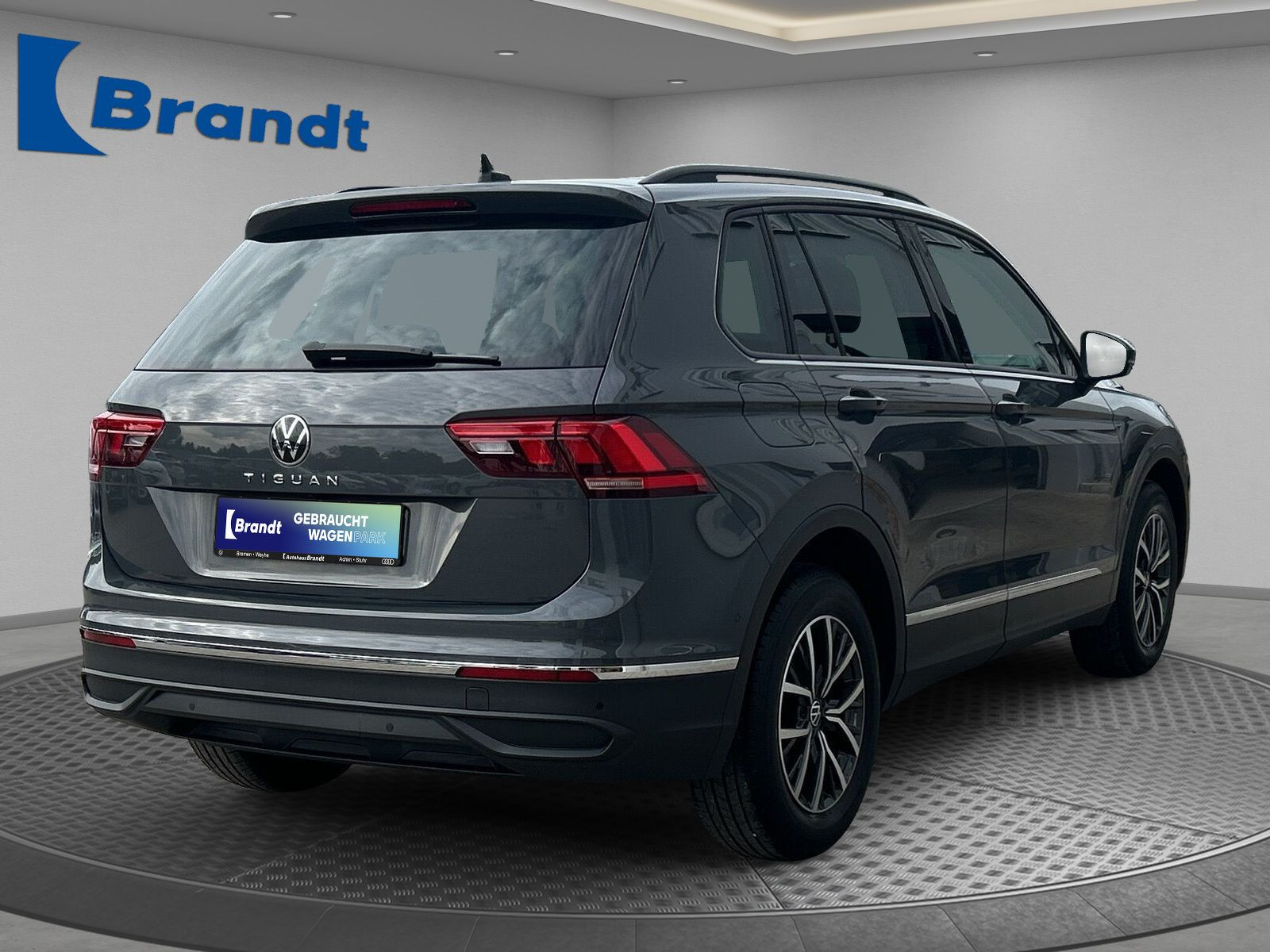 Volkswagen - Tiguan_4