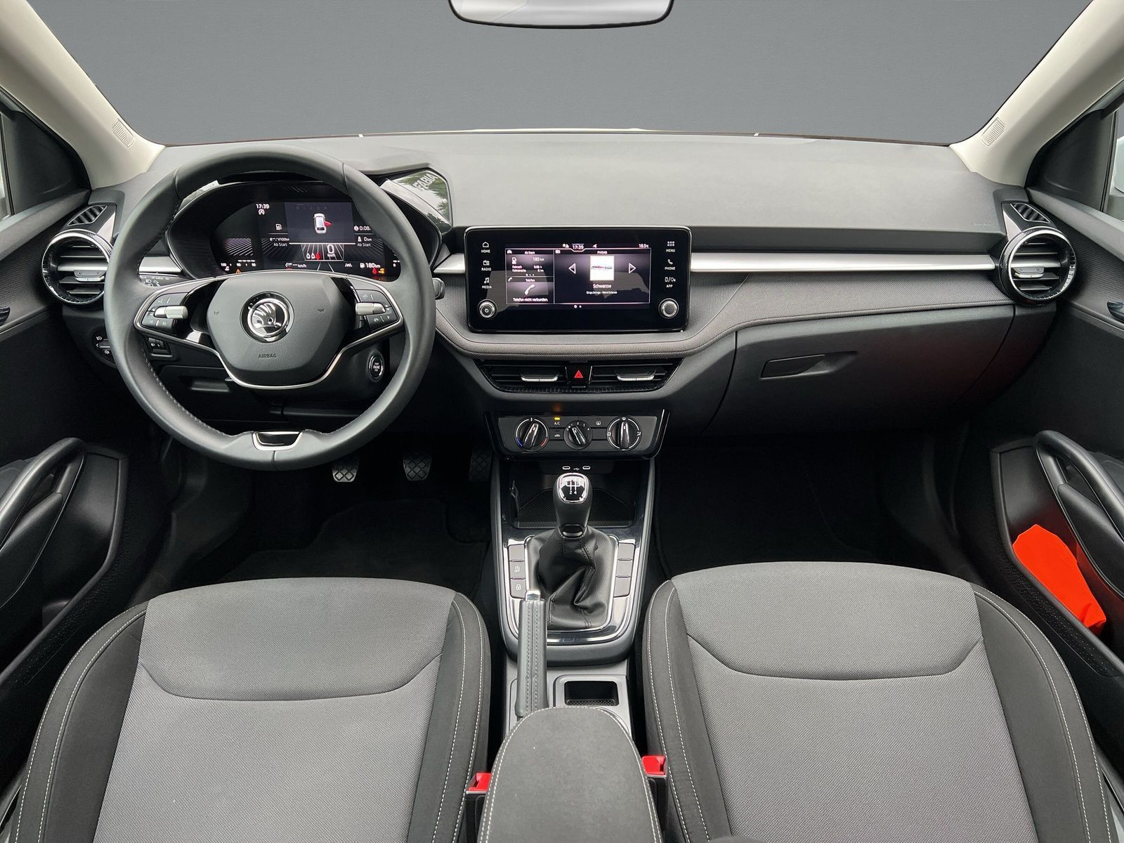 Škoda - Fabia_8