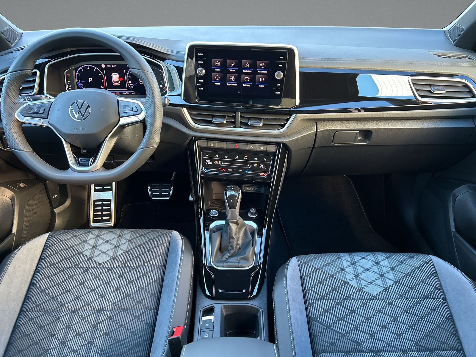 Volkswagen - T-Roc_9