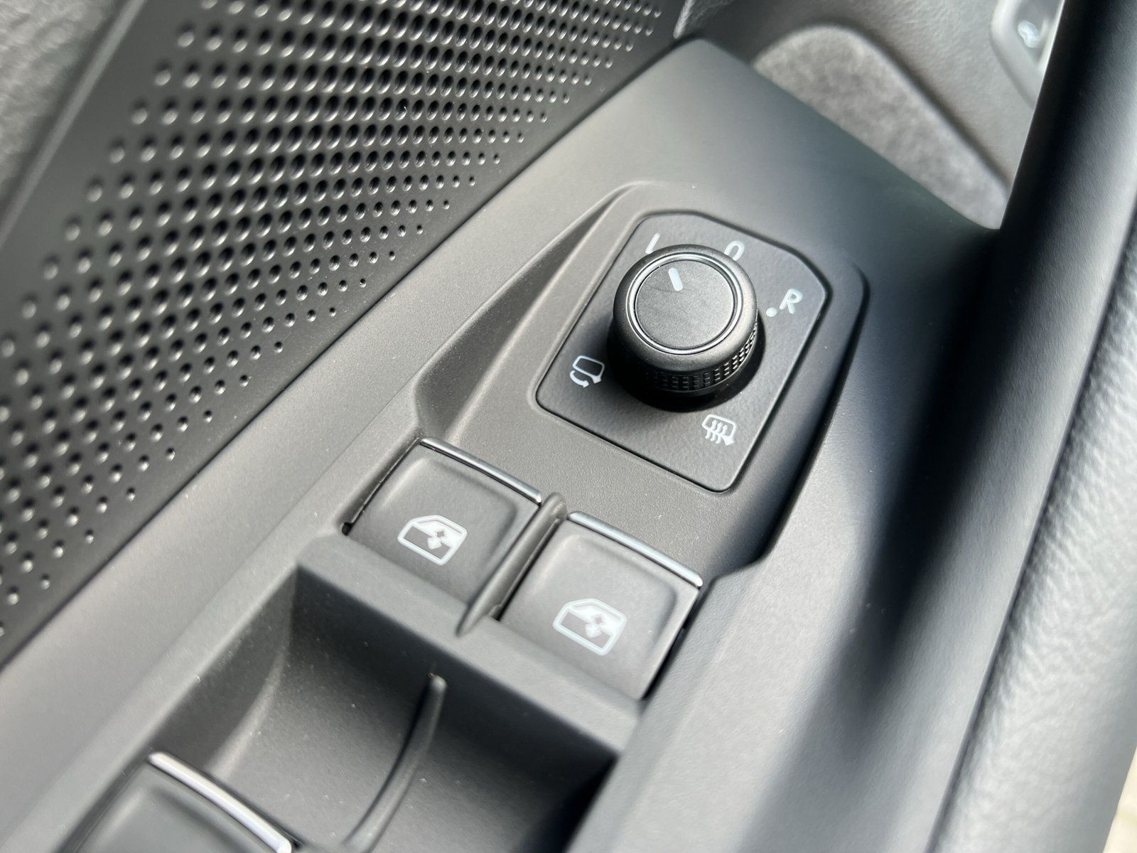 Volkswagen - Passat Variant_33