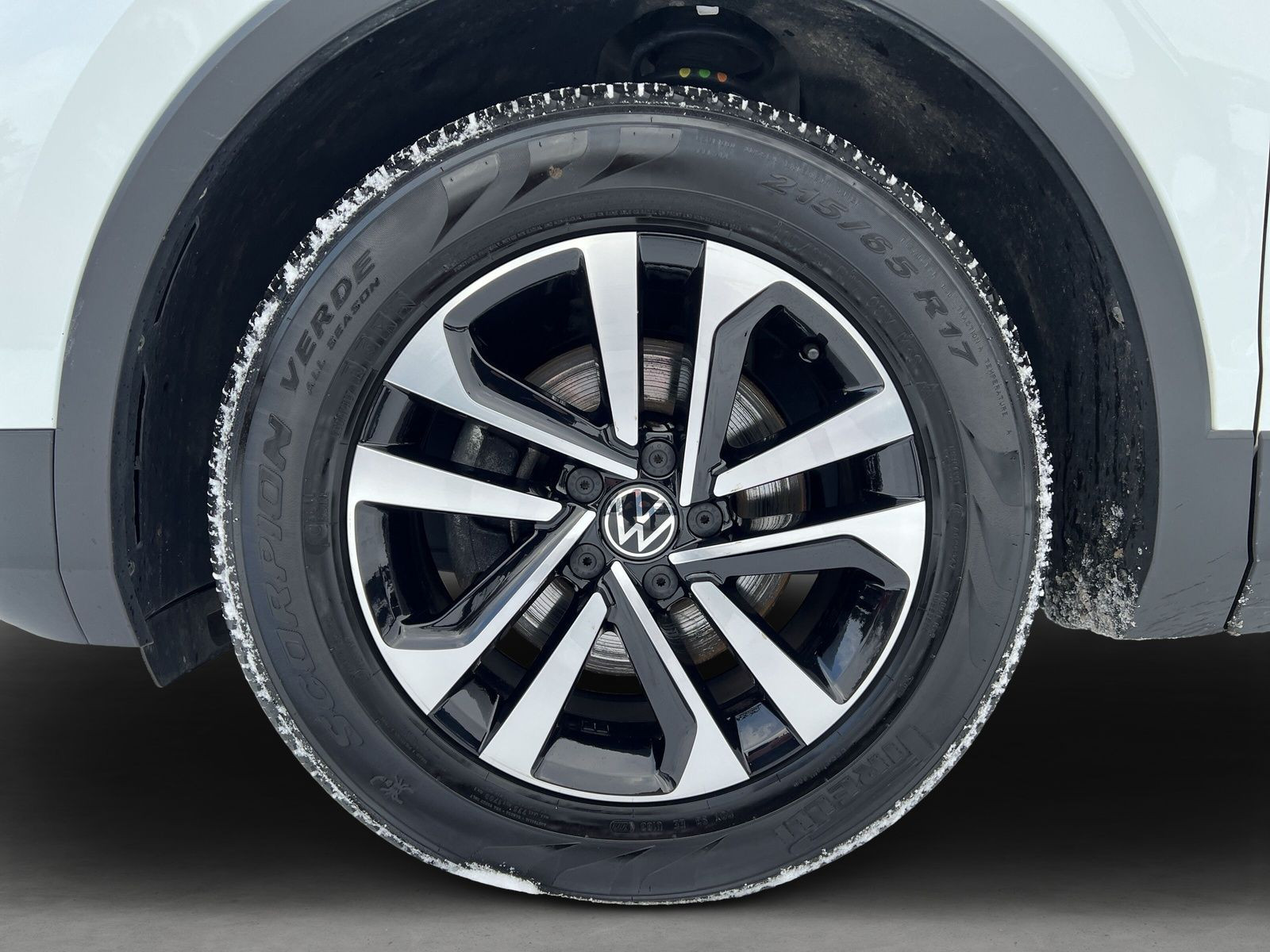 Volkswagen - Tiguan_6