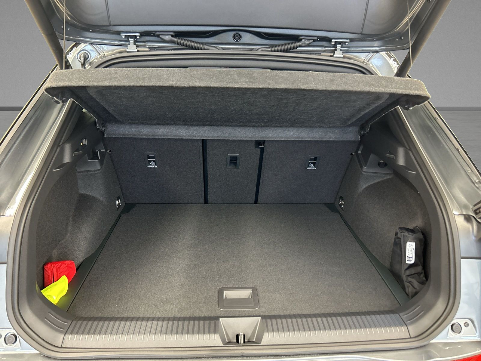 Volkswagen - T-Roc_9