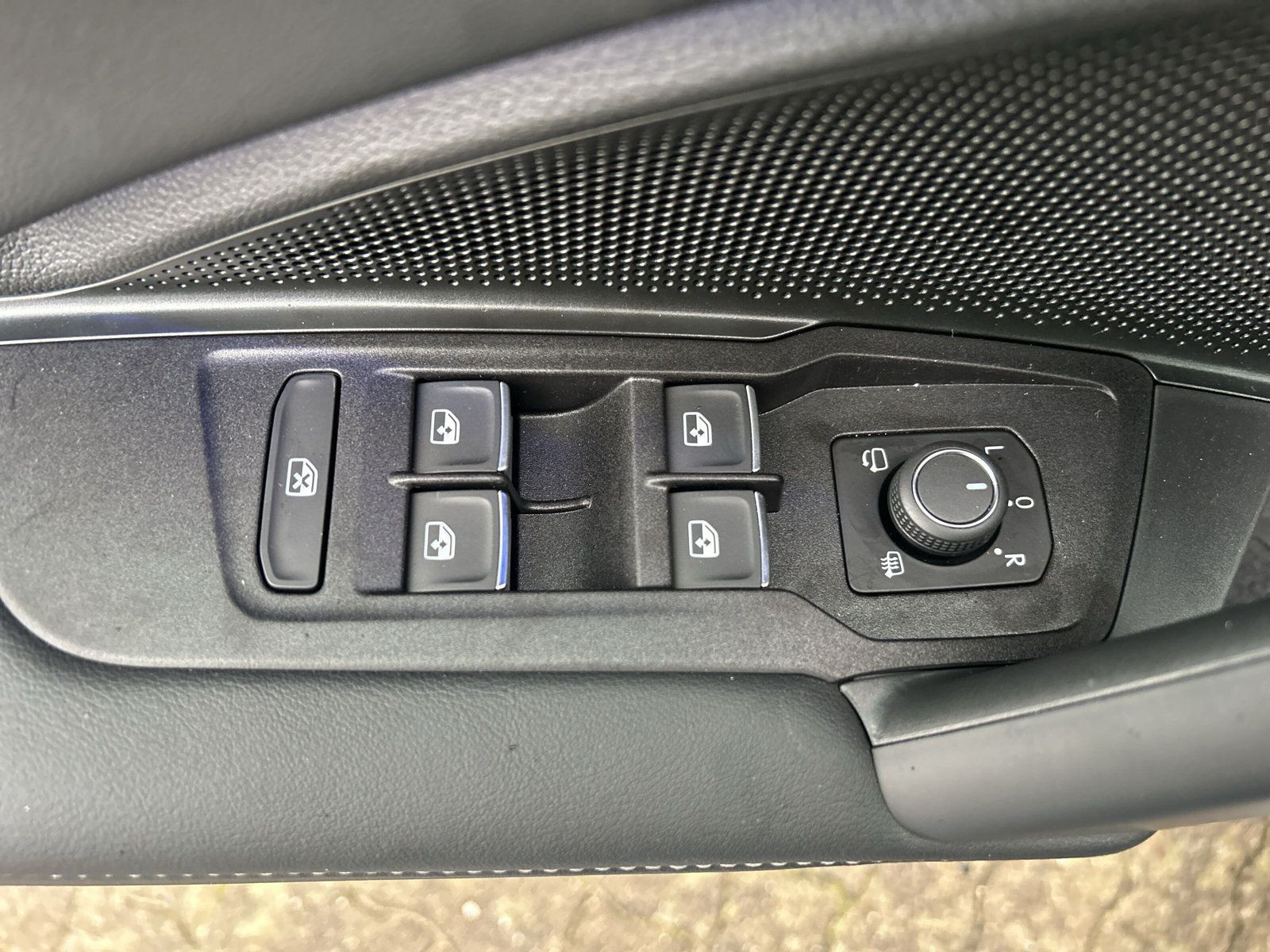 Volkswagen - Tiguan_33