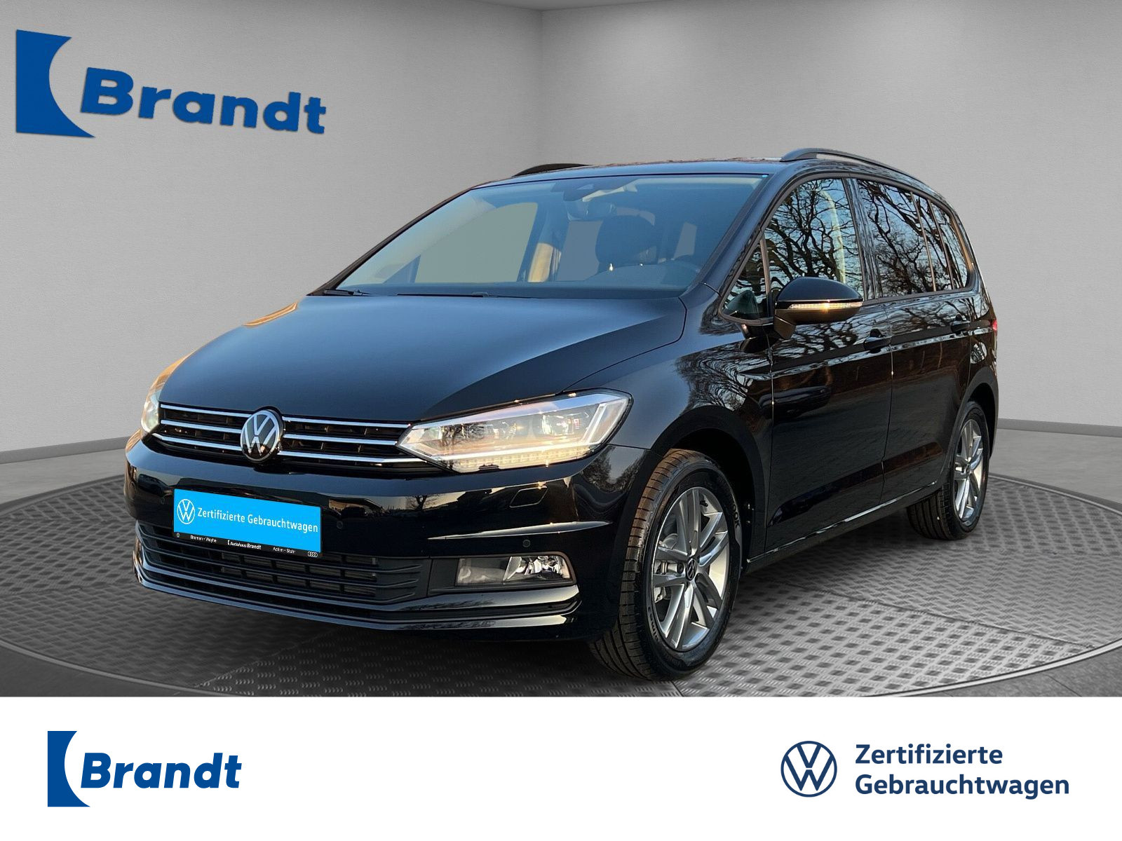 Volkswagen - Touran_1