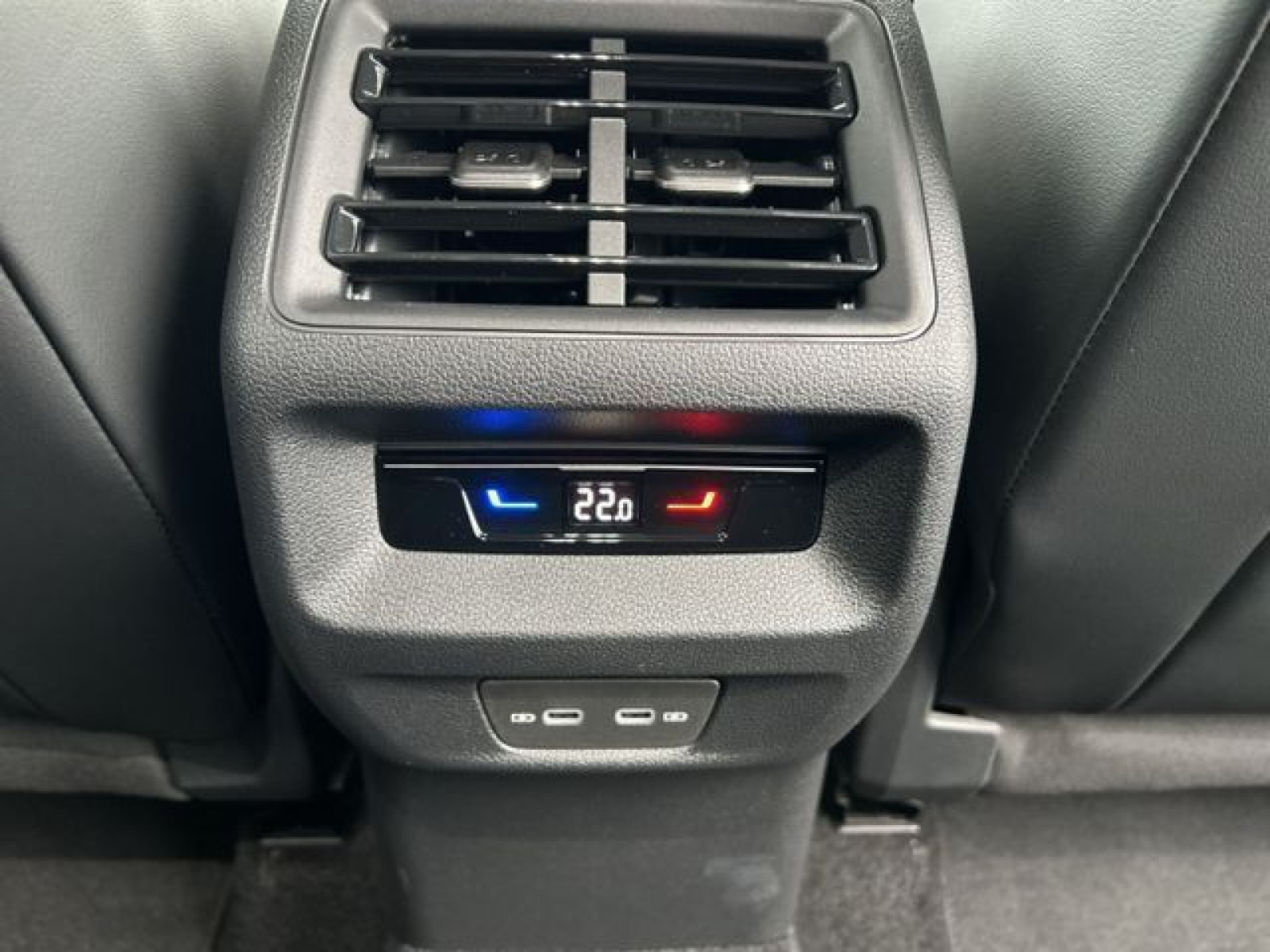 Volkswagen - Tiguan_28