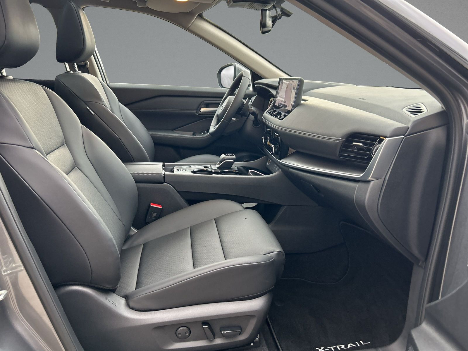 Nissan - X-Trail_10