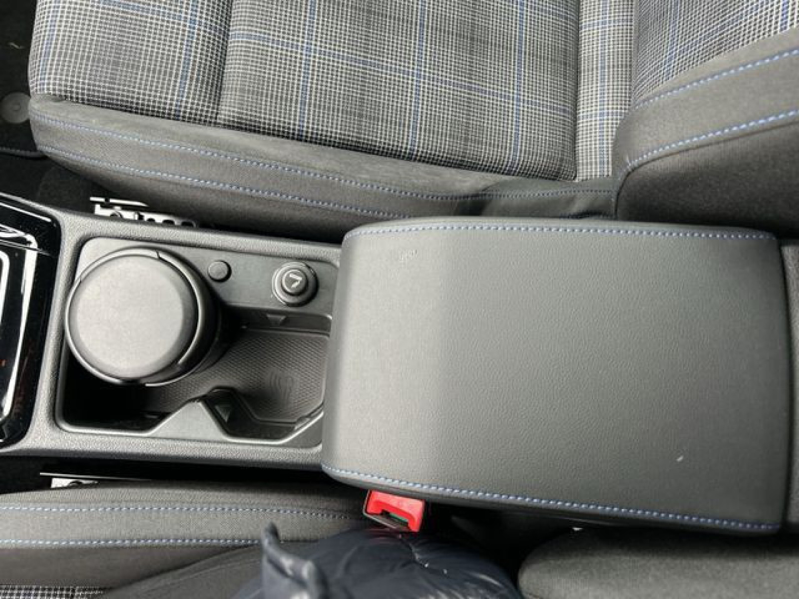Volkswagen - Golf_27 Volkswagen - Golf_27