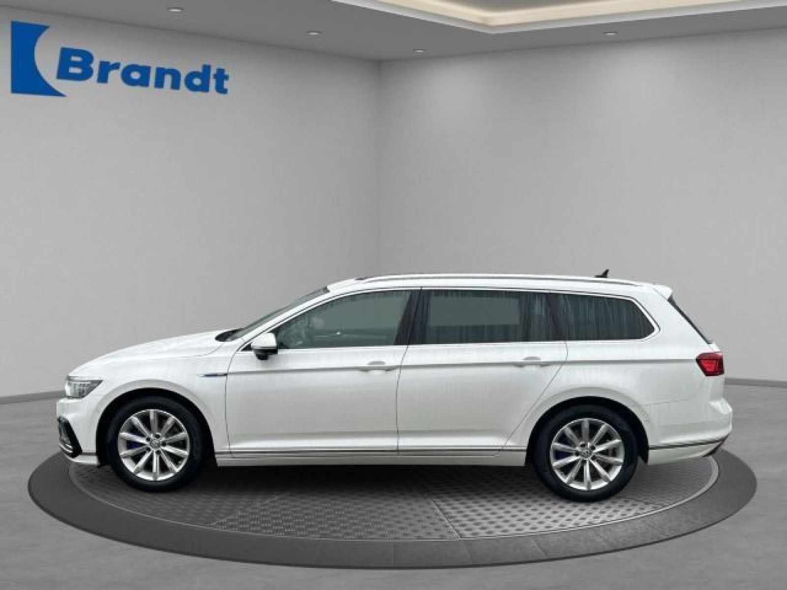 Volkswagen - Passat Variant_3
