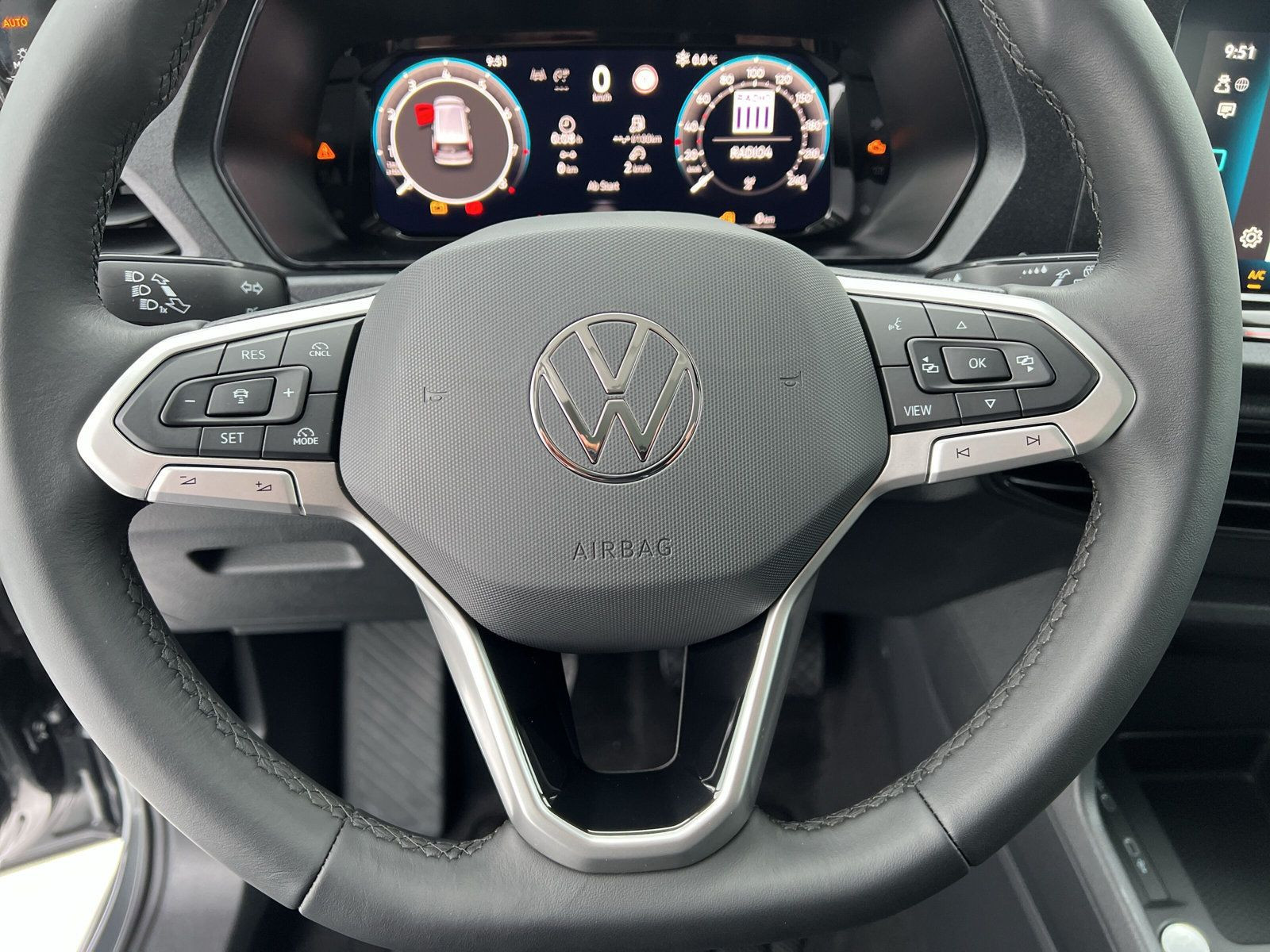 Volkswagen - Caddy_25