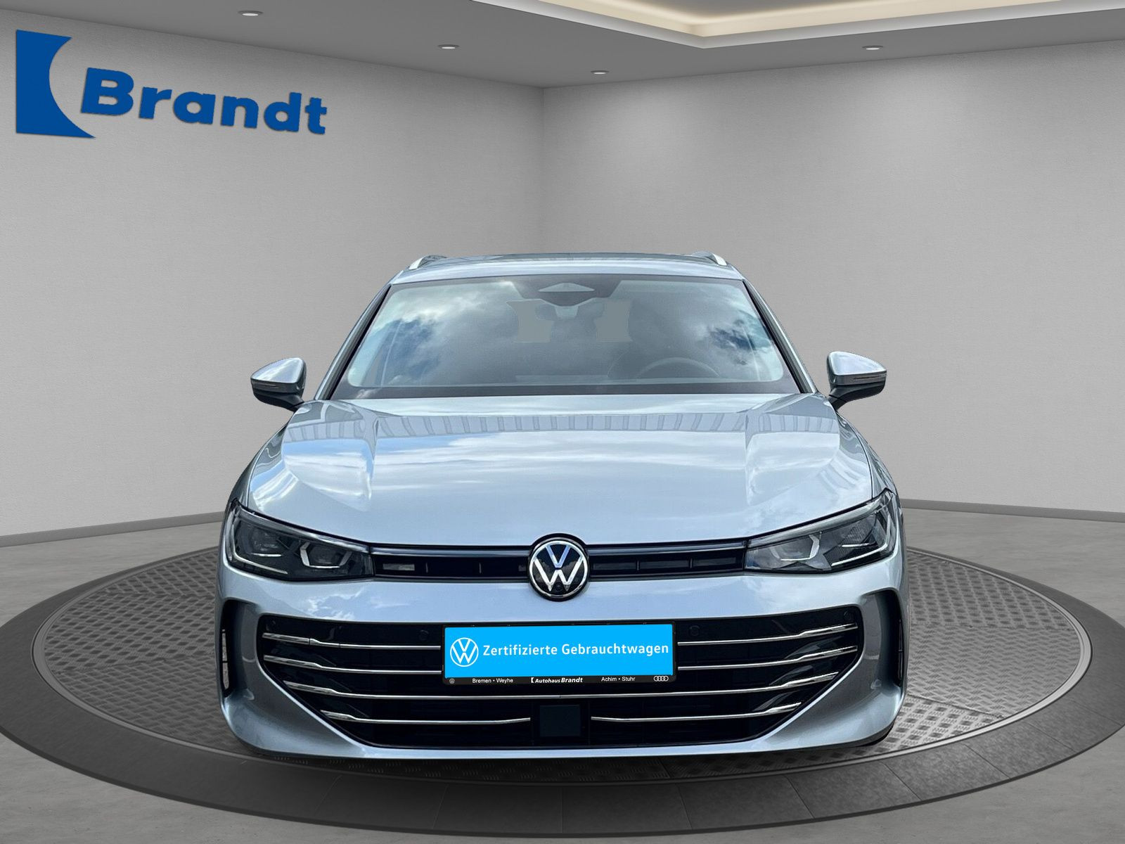 Volkswagen - Passat Variant_5