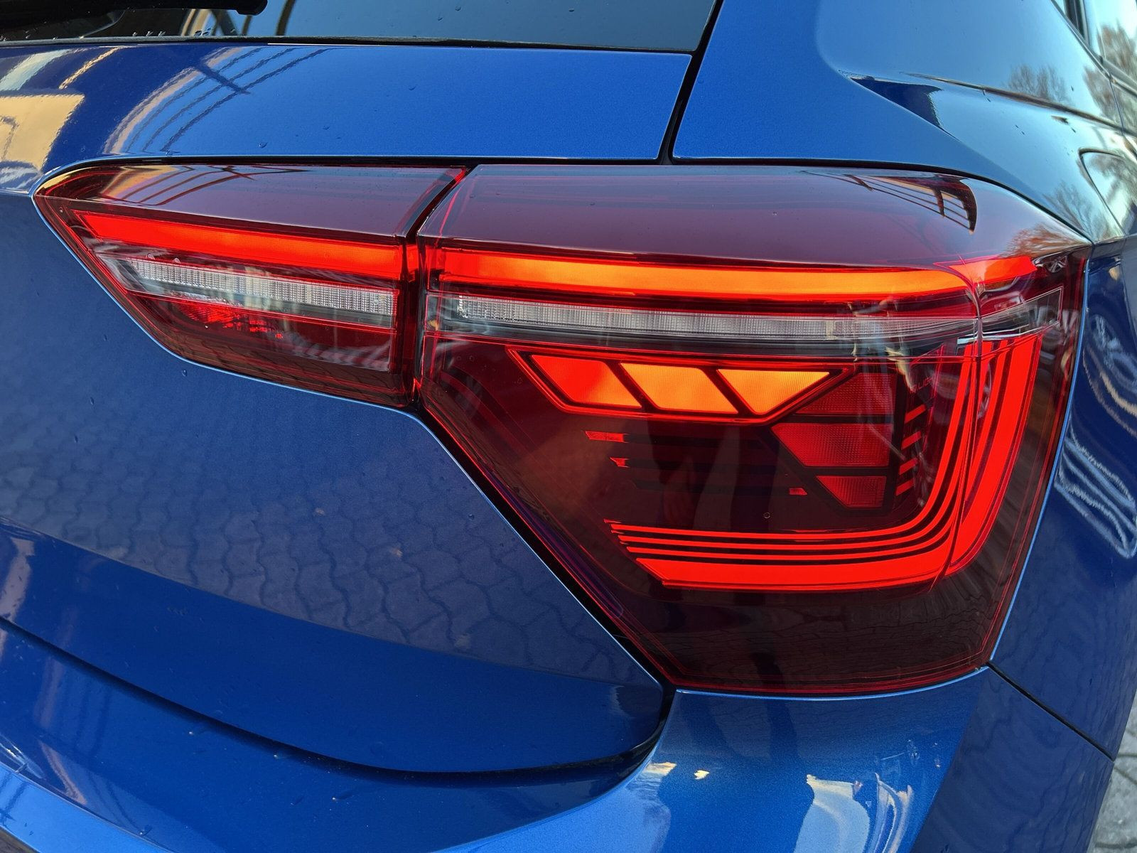 Volkswagen - Polo_30