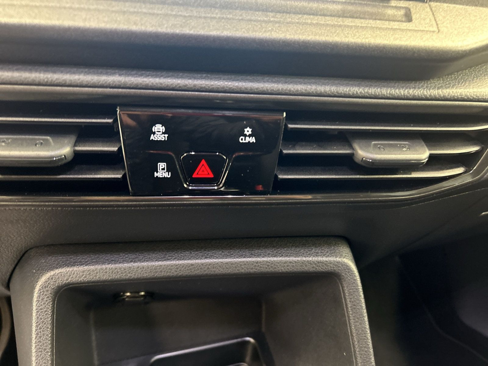 Volkswagen - Caddy_15