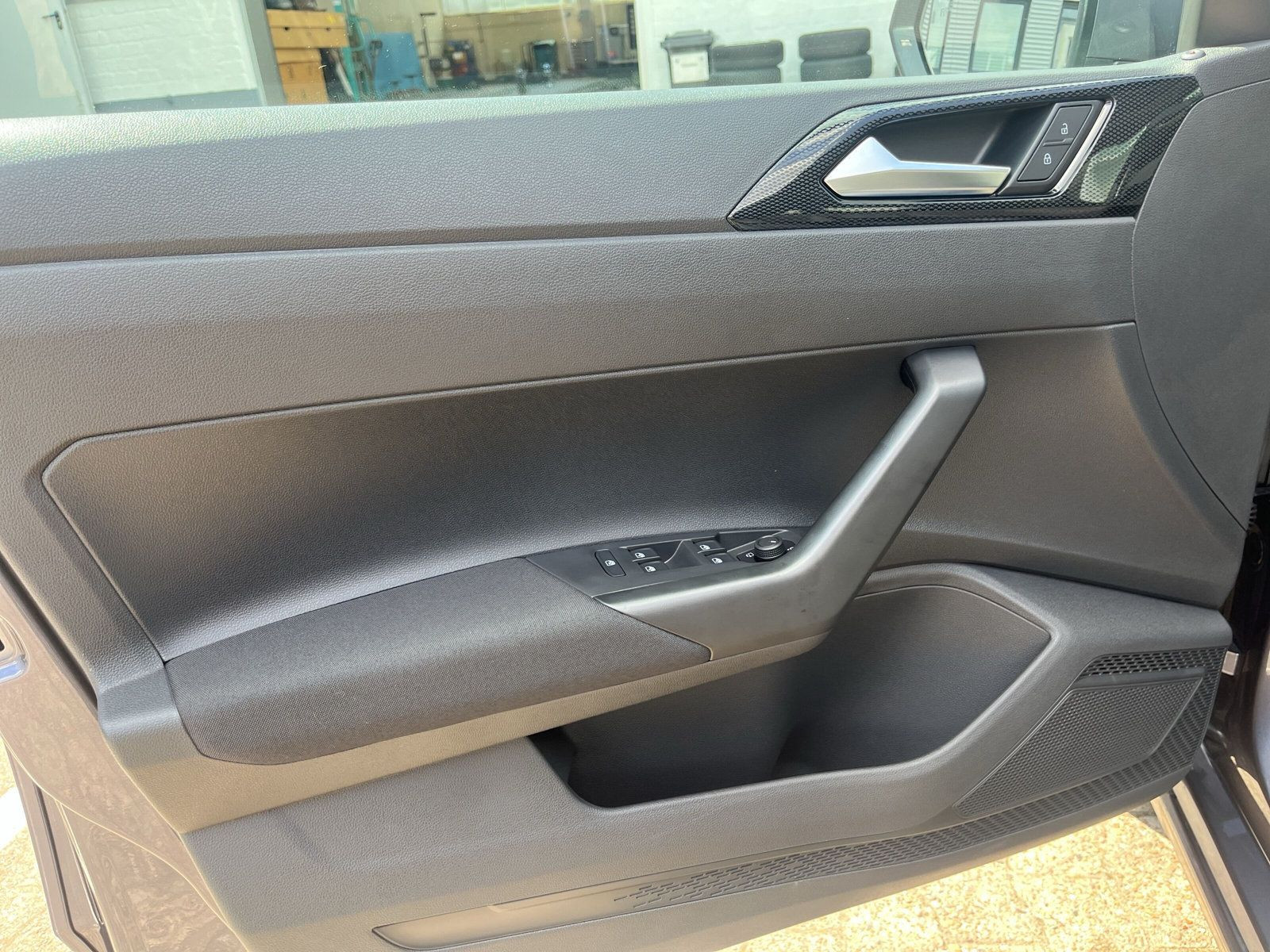 Volkswagen - Polo_21