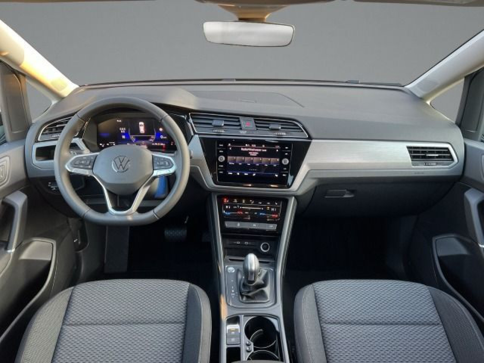 Volkswagen - Touran_9