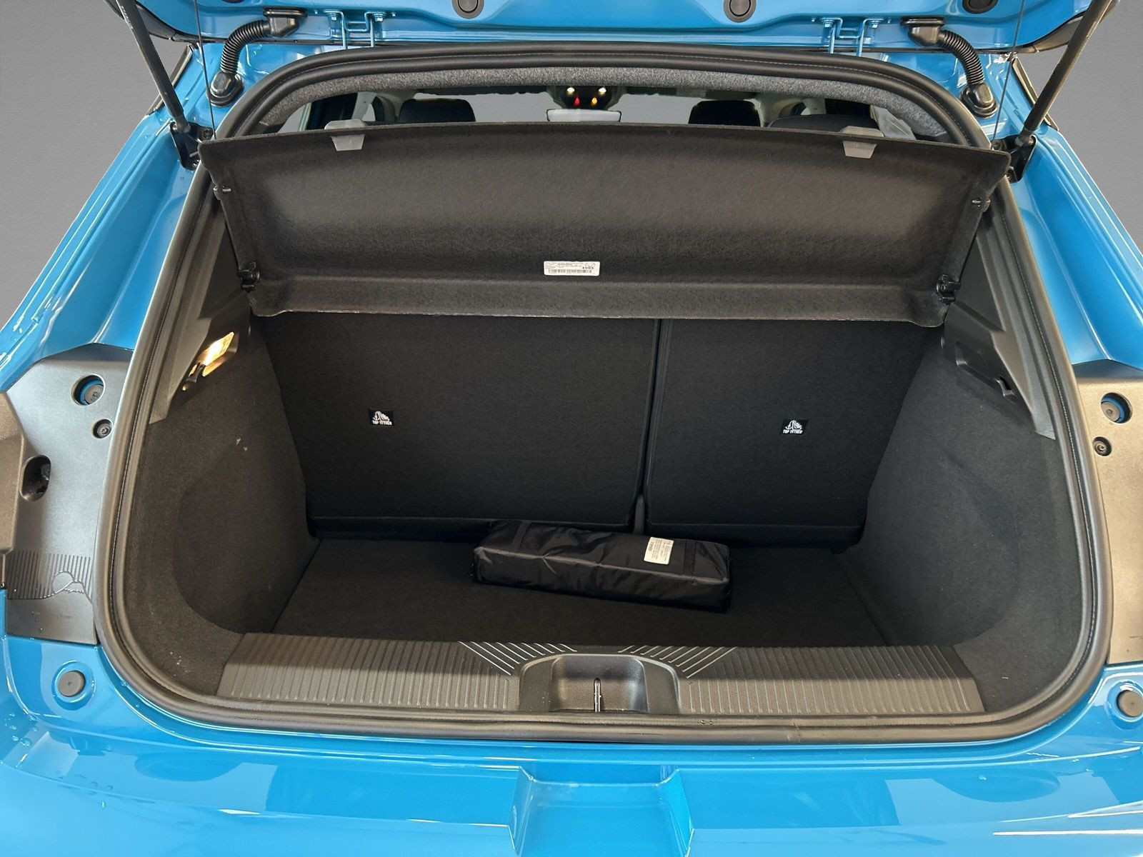 Nissan - Micra_9