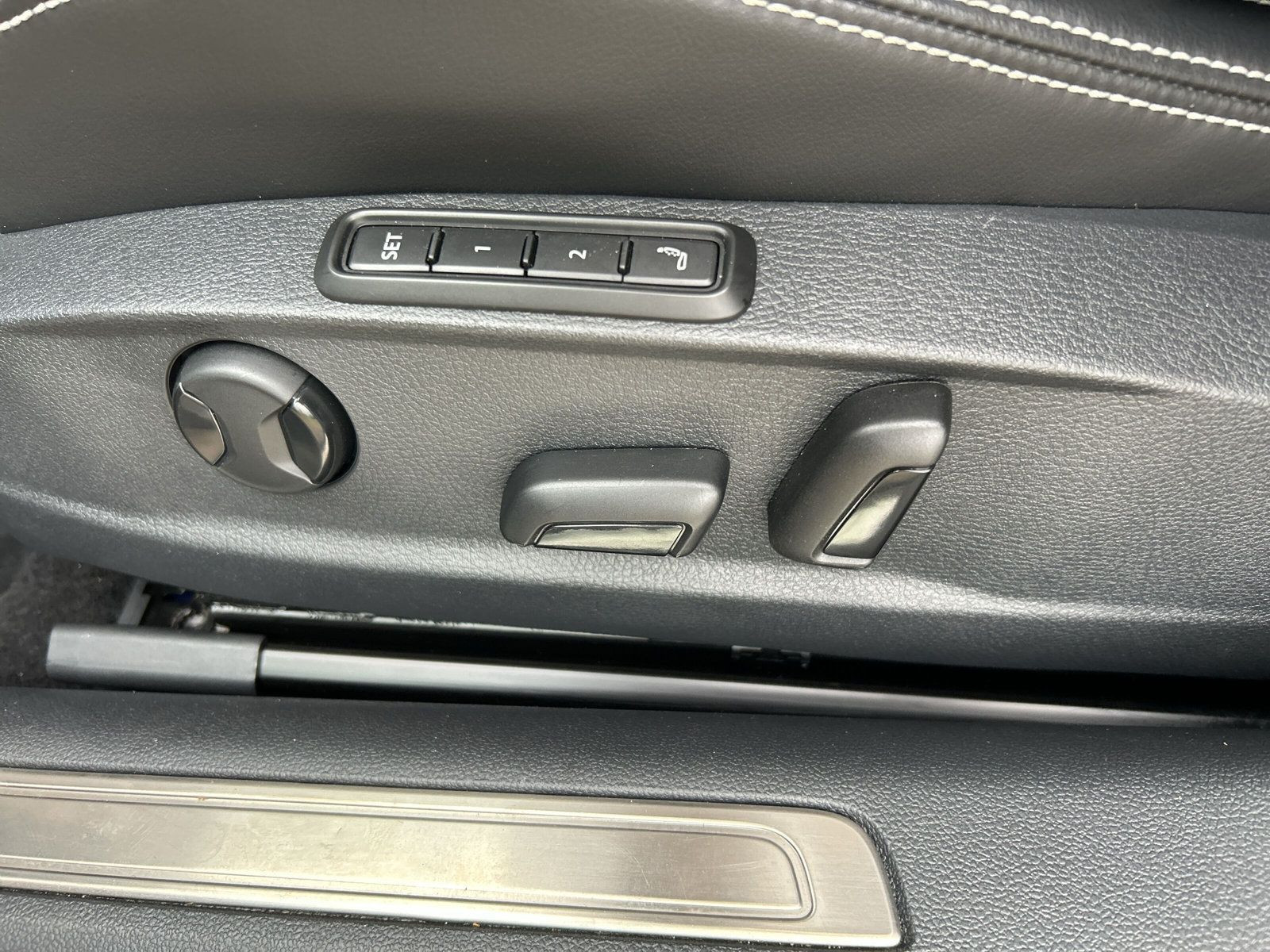 Volkswagen - Passat Variant_23