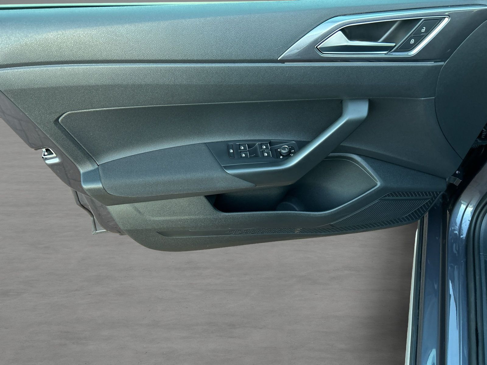 Volkswagen - Taigo_23