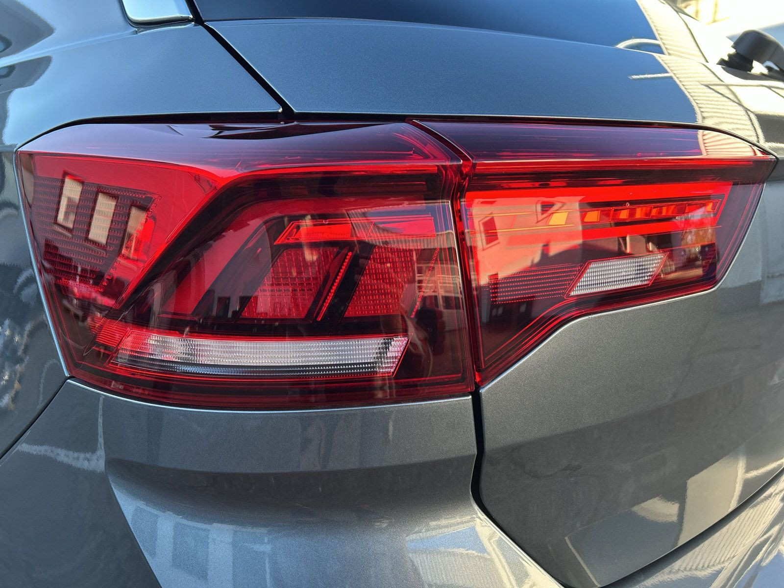 Volkswagen - T-Roc_34