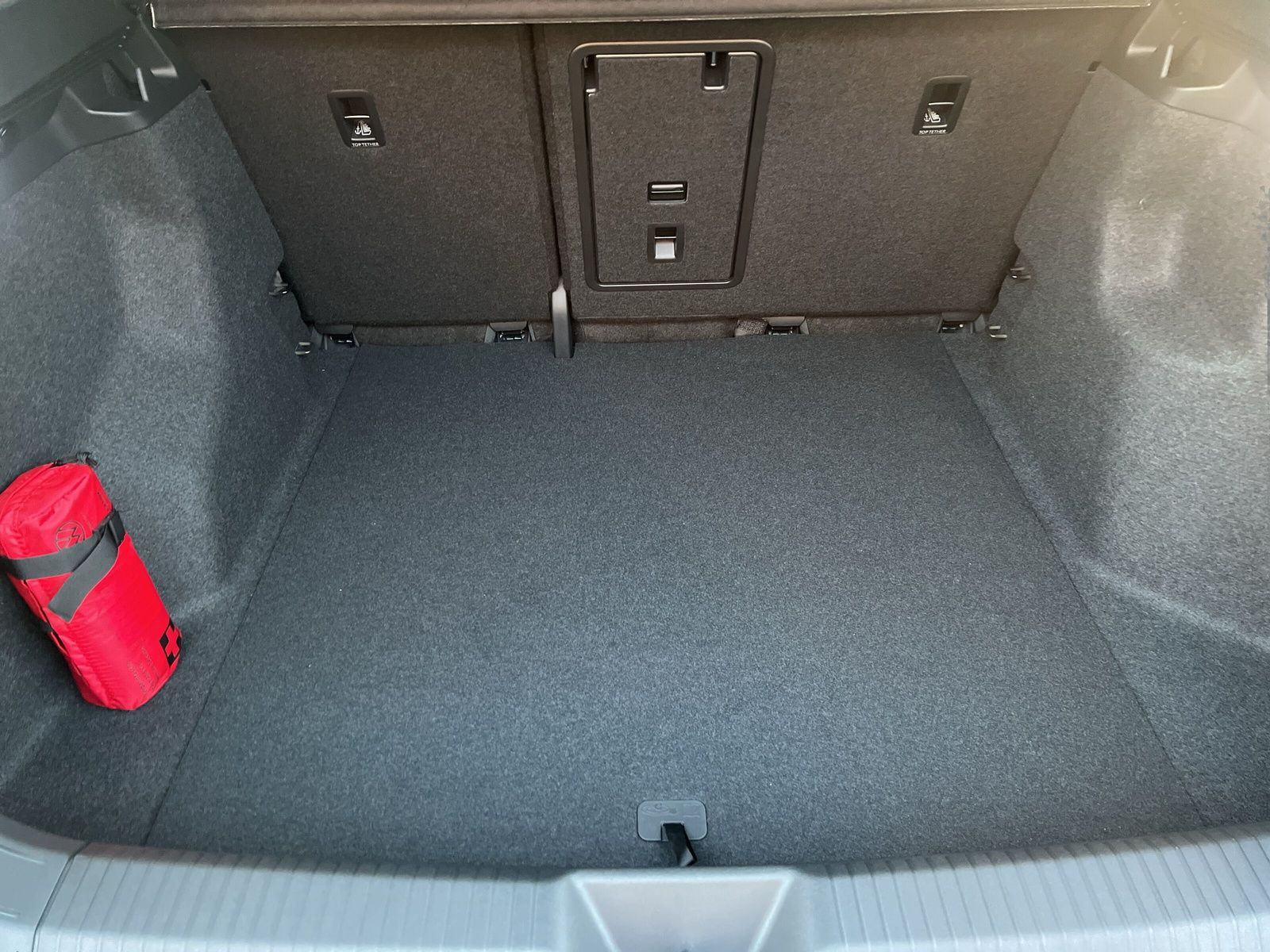 Volkswagen - ID.4_11