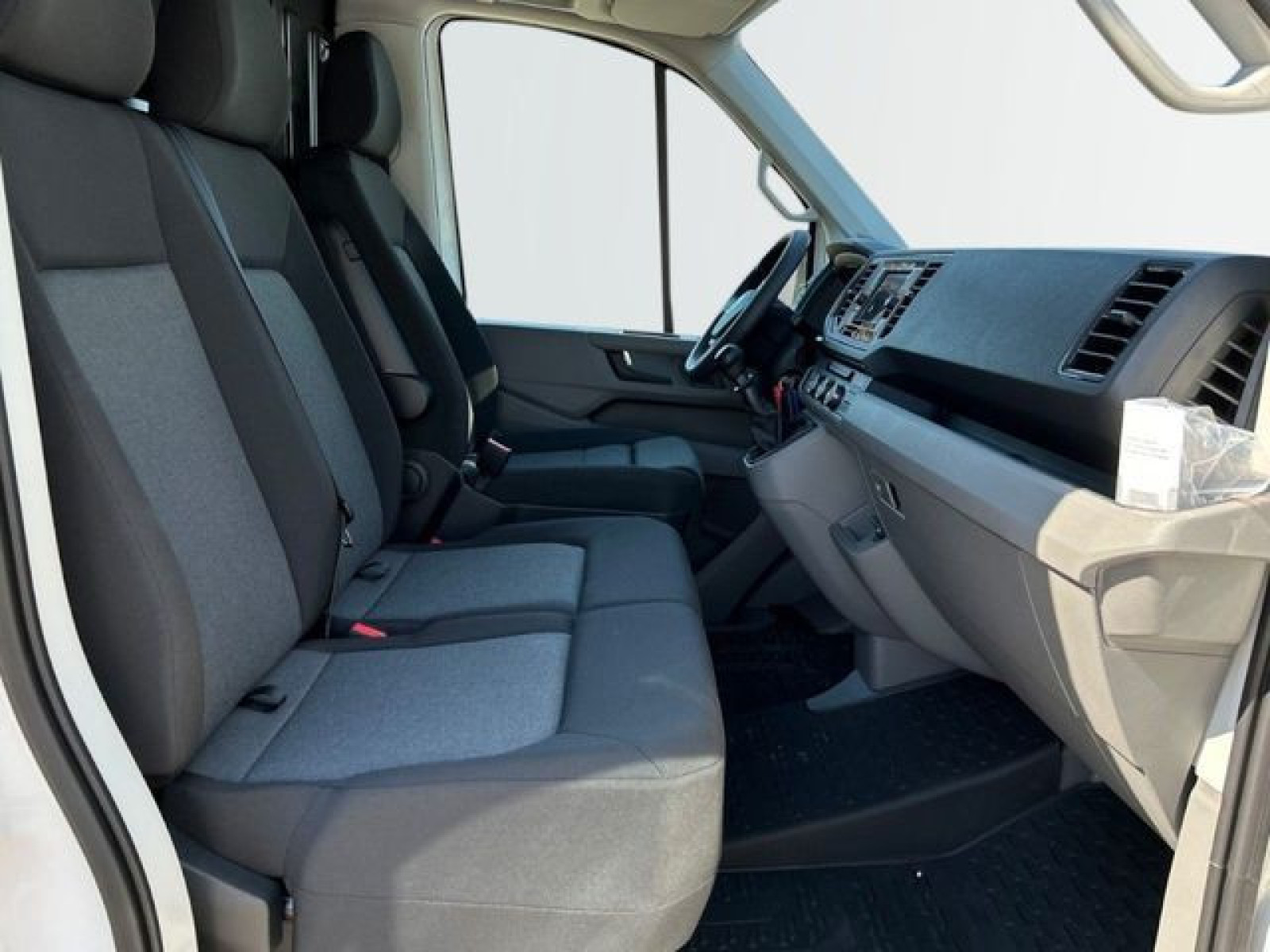 Volkswagen - Crafter_12