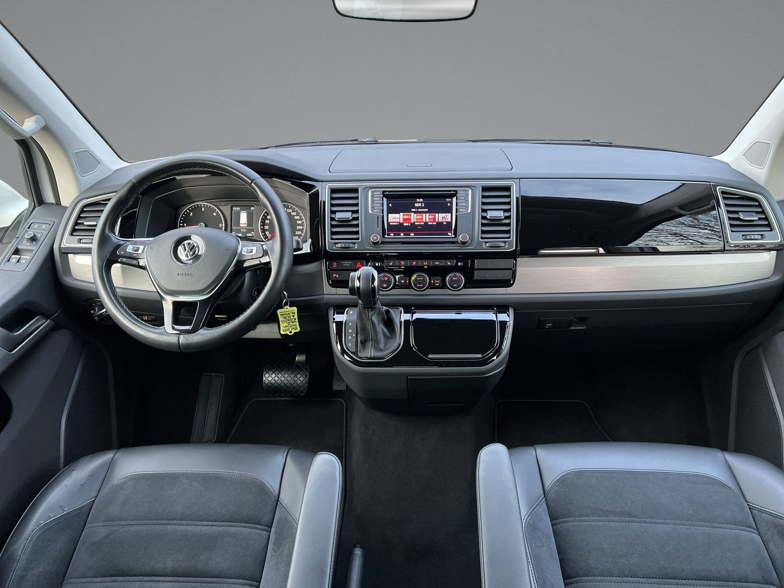 Volkswagen - T6 Multivan_8