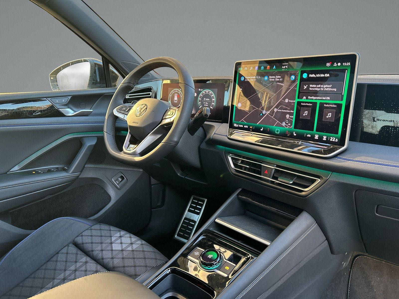 Volkswagen - Tiguan_15