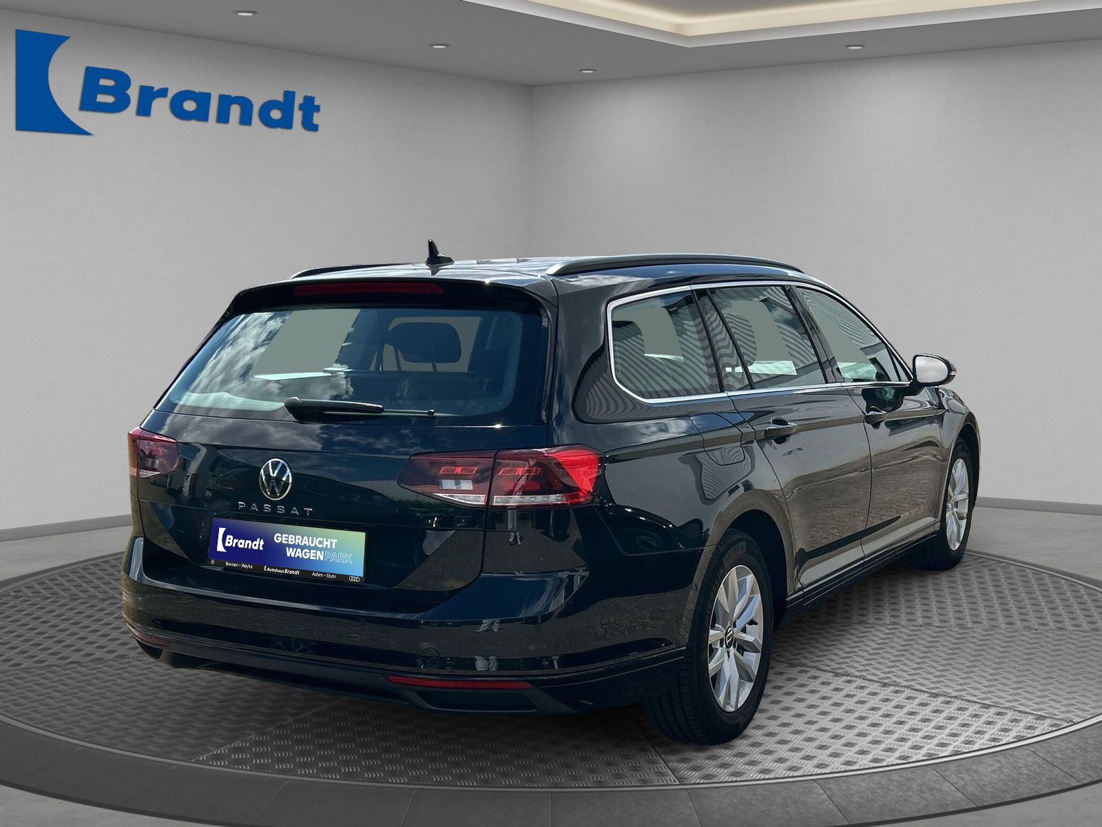 Volkswagen - Passat Variant_4