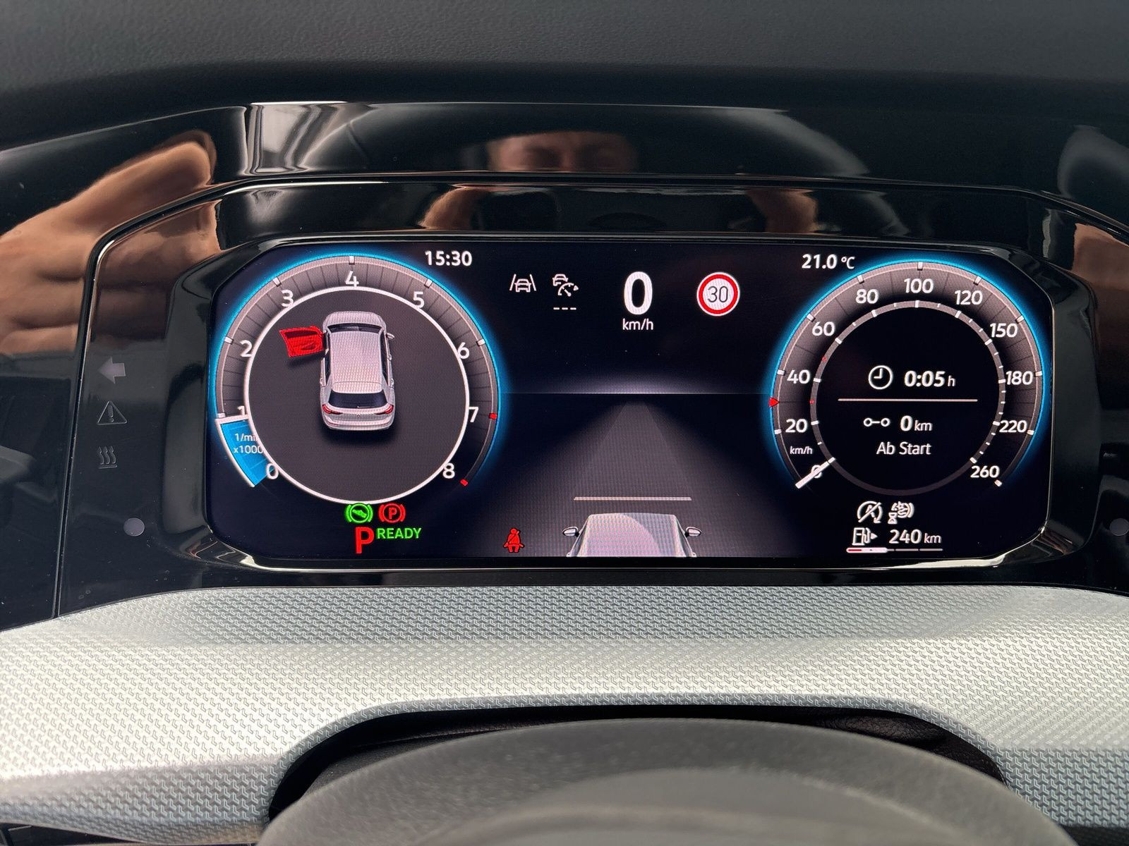 Volkswagen - Golf_22