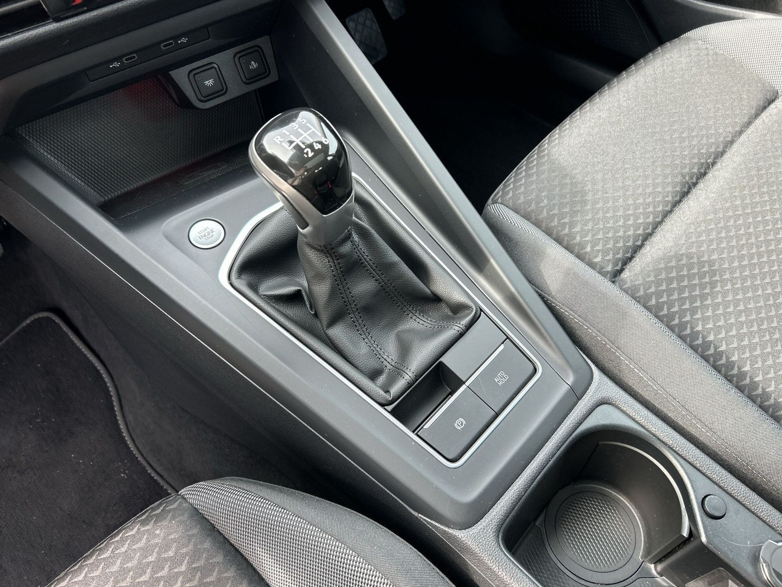 Volkswagen - Golf_15 Volkswagen - Golf_15
