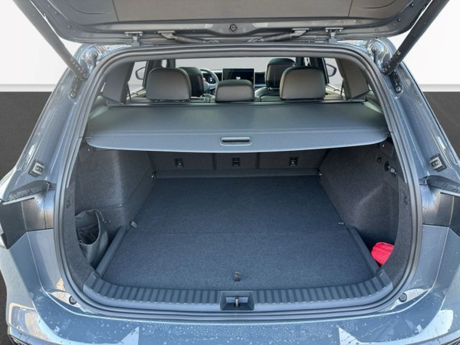 Volkswagen - Tayron_12