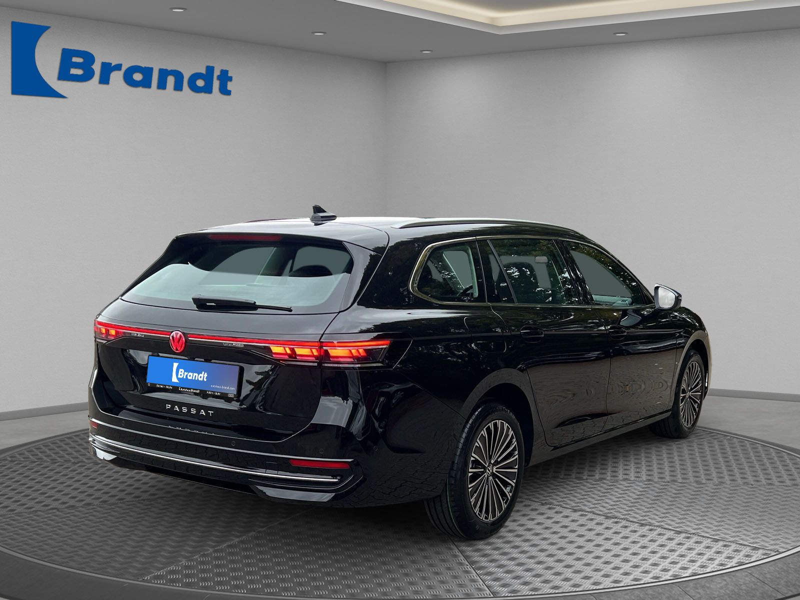 Volkswagen - Passat Variant_3