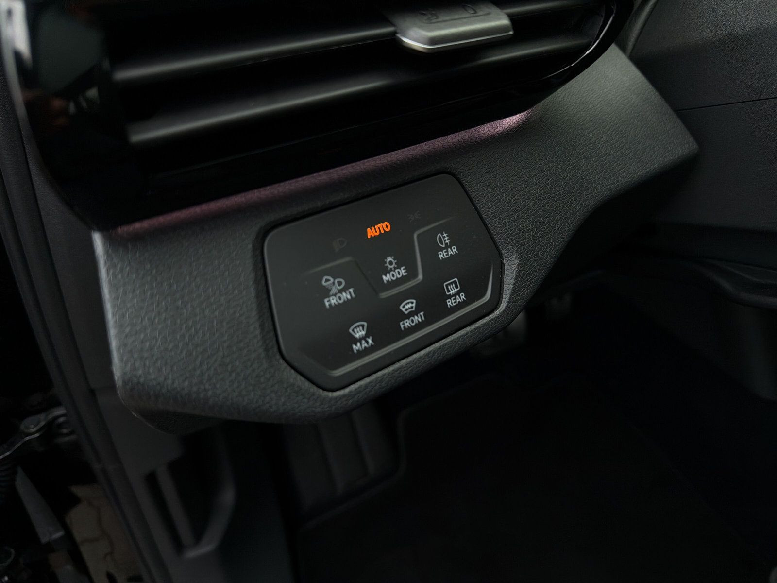 Volkswagen - ID.4_26