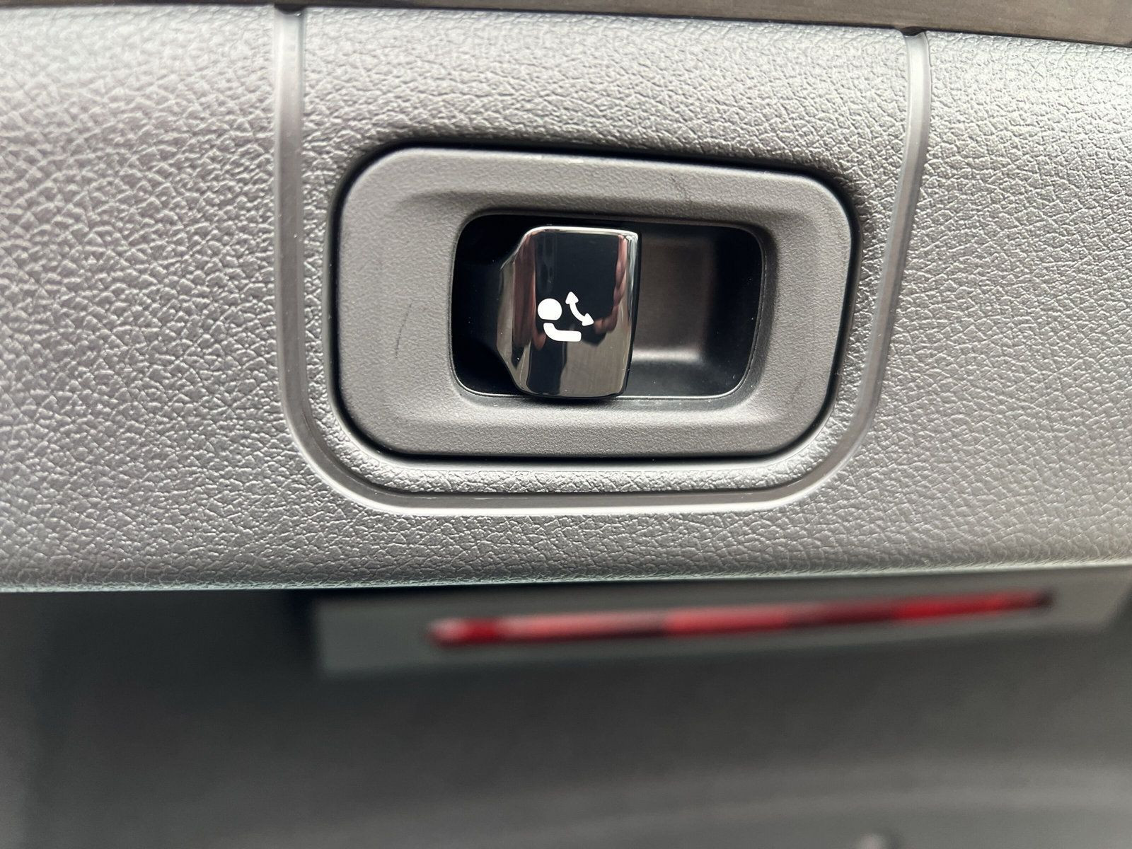 Mercedes-Benz - E 220_22