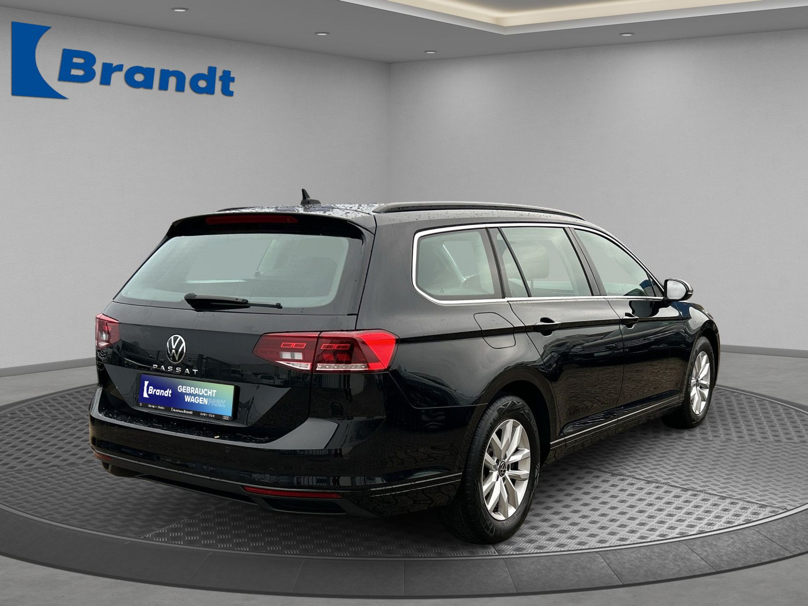 Volkswagen - Passat Variant_3