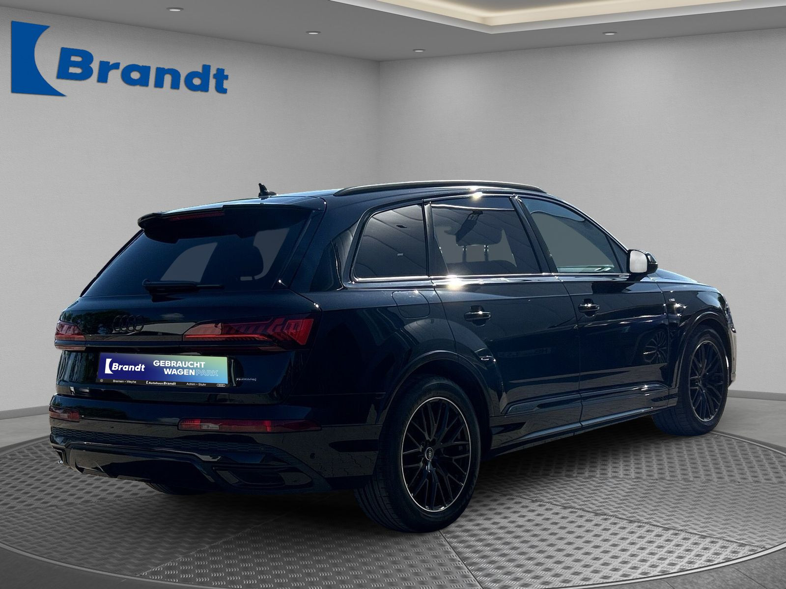 Audi - Q7_4