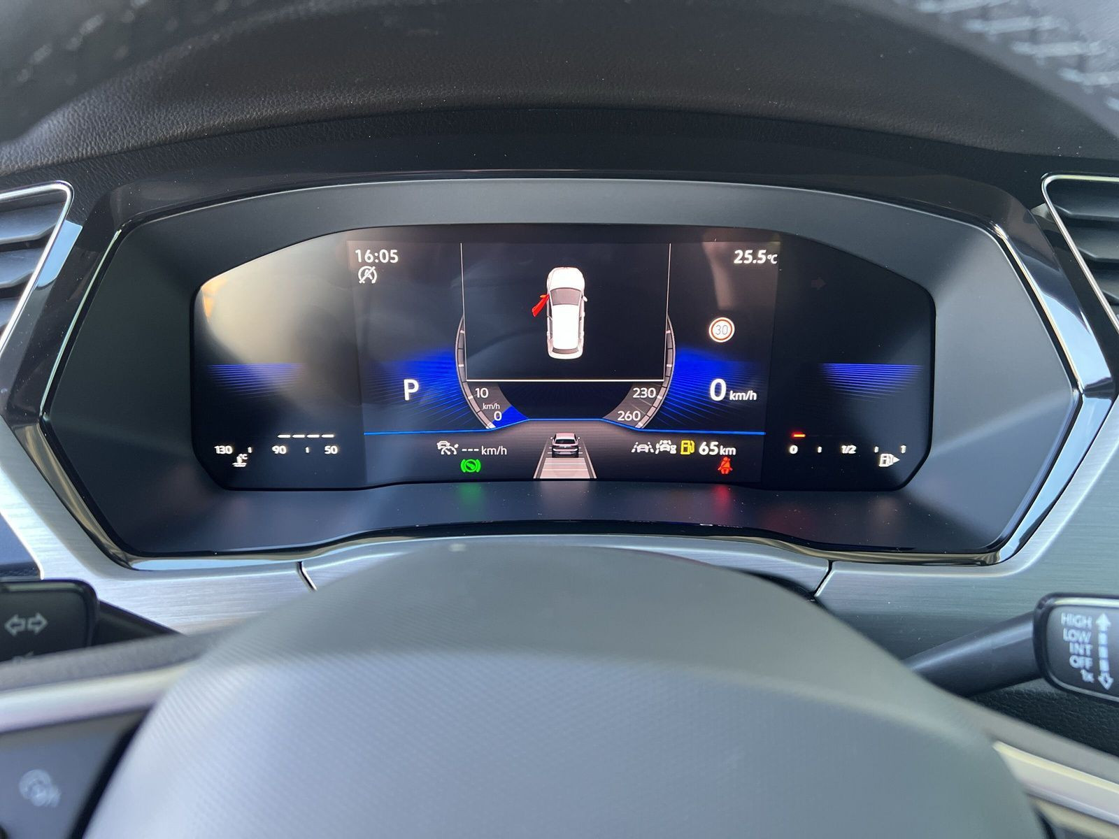 Volkswagen - Touran_20