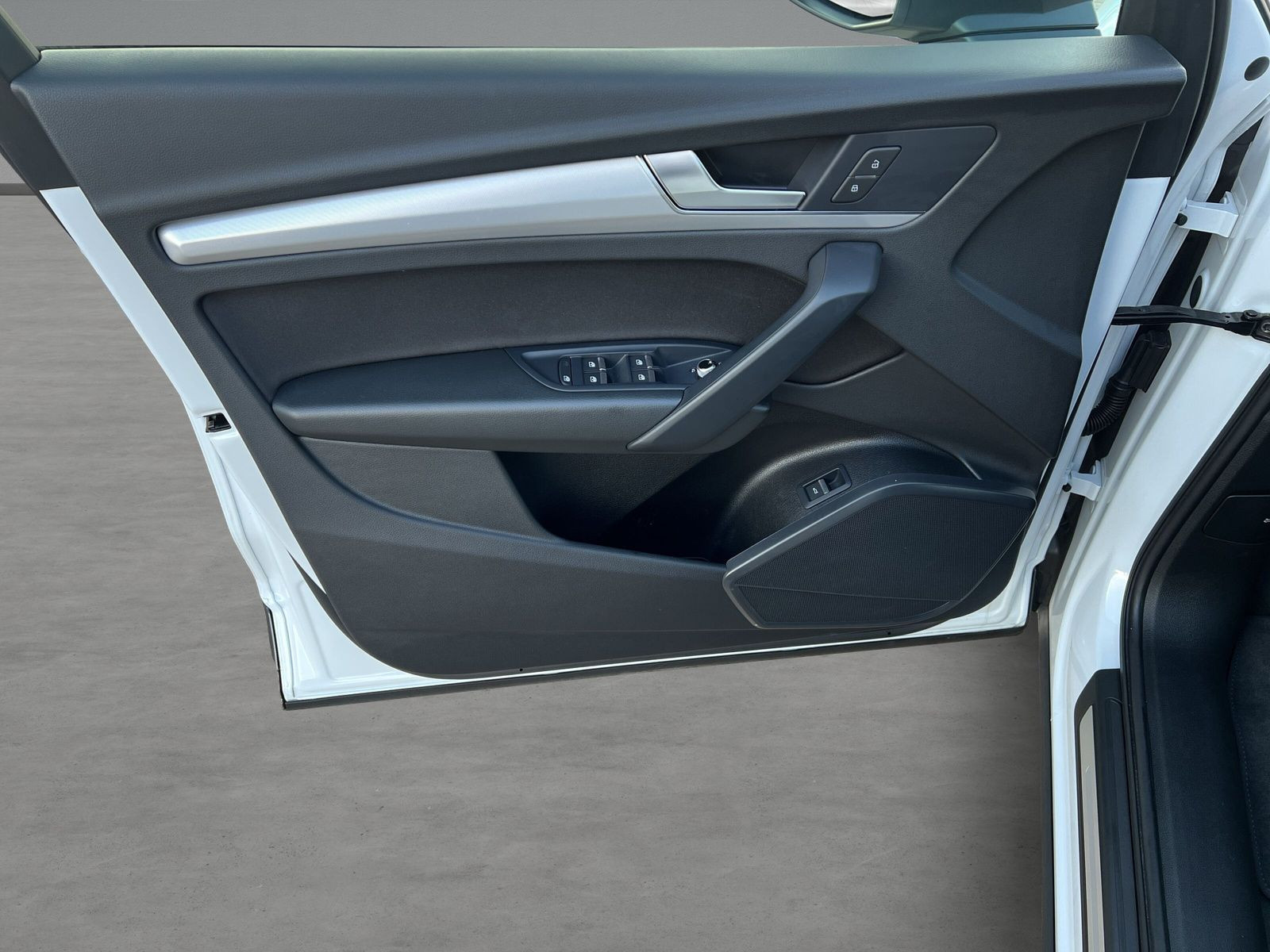 Audi - Q5_21