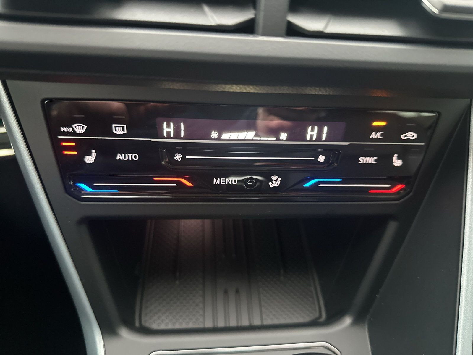 Volkswagen - Polo_22